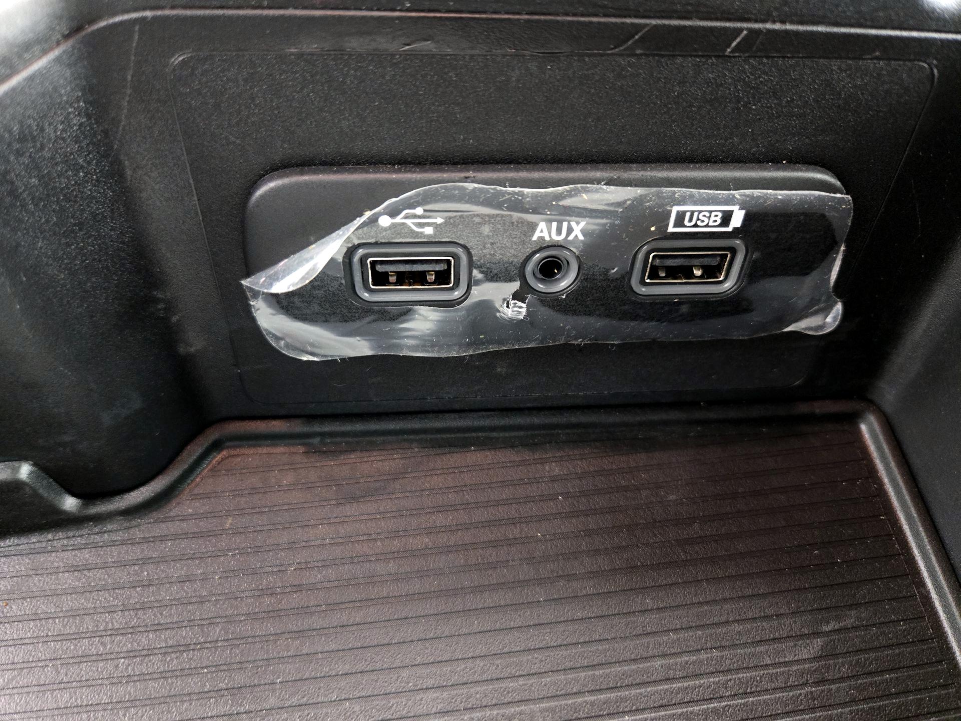 Thumbnail: 2023 RAM 1500 Classic - 18