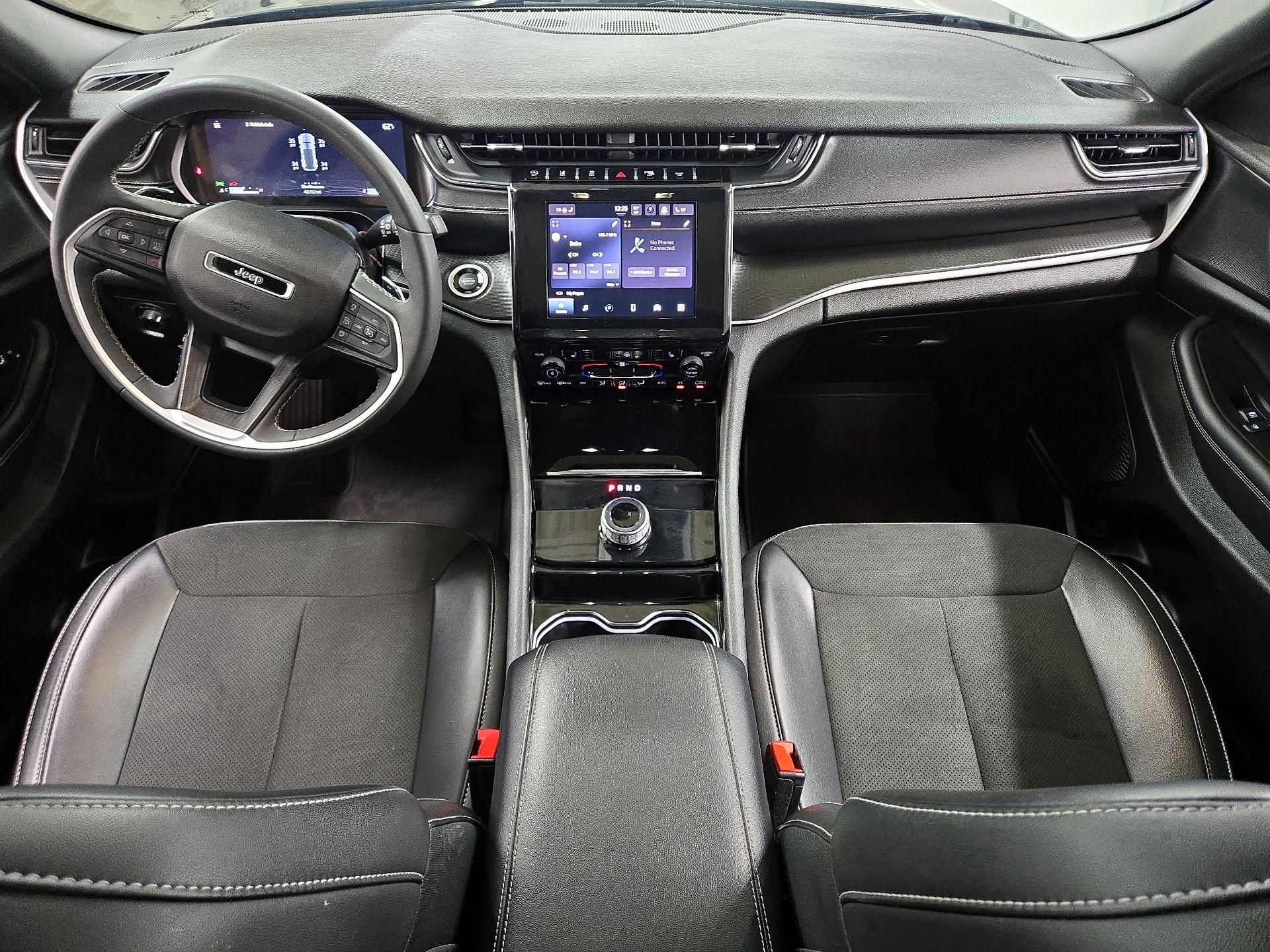 Thumbnail: 2023 Jeep Grand Cherokee - 9