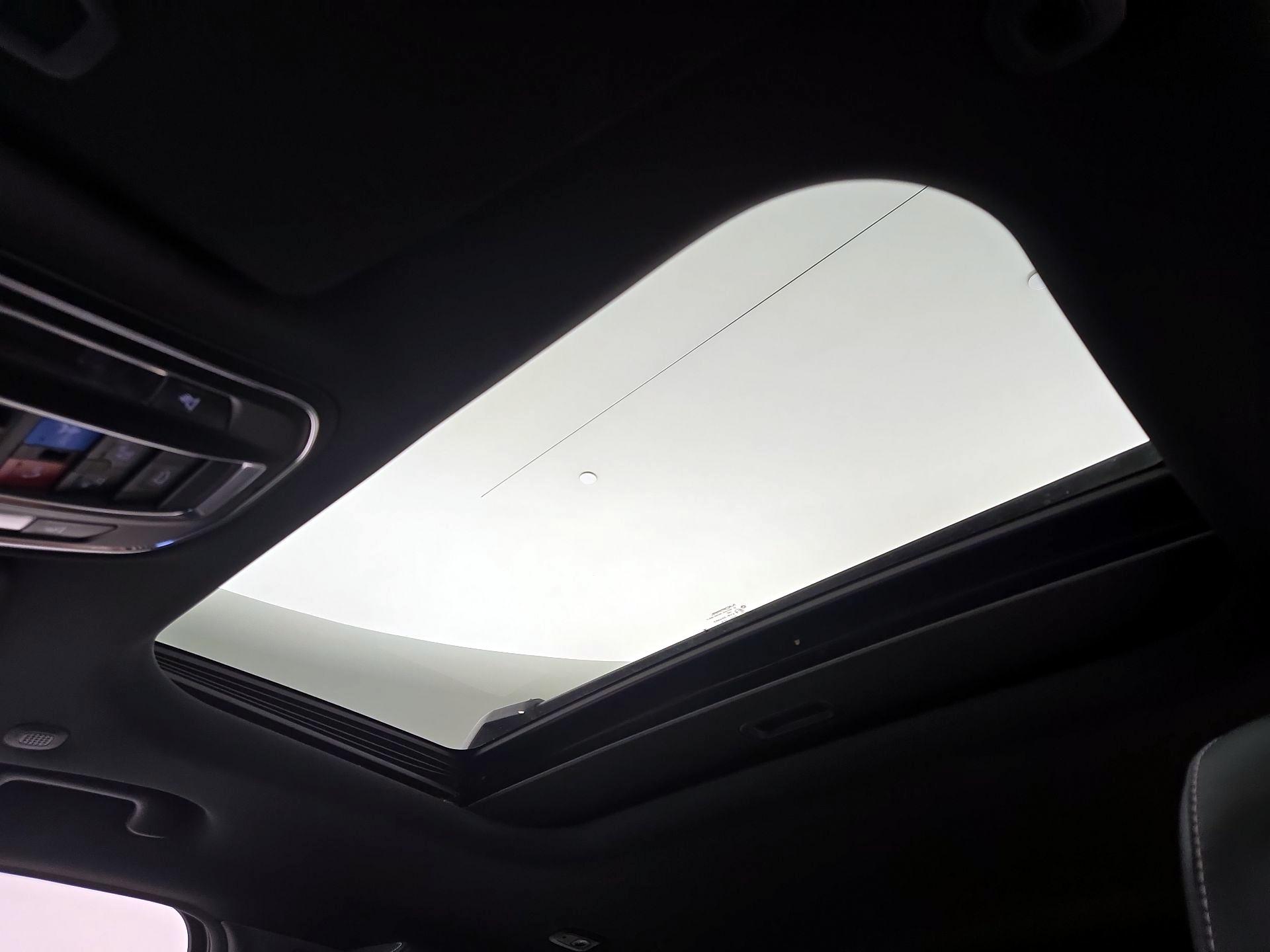 Thumbnail: 2023 Jeep Grand Cherokee - 19