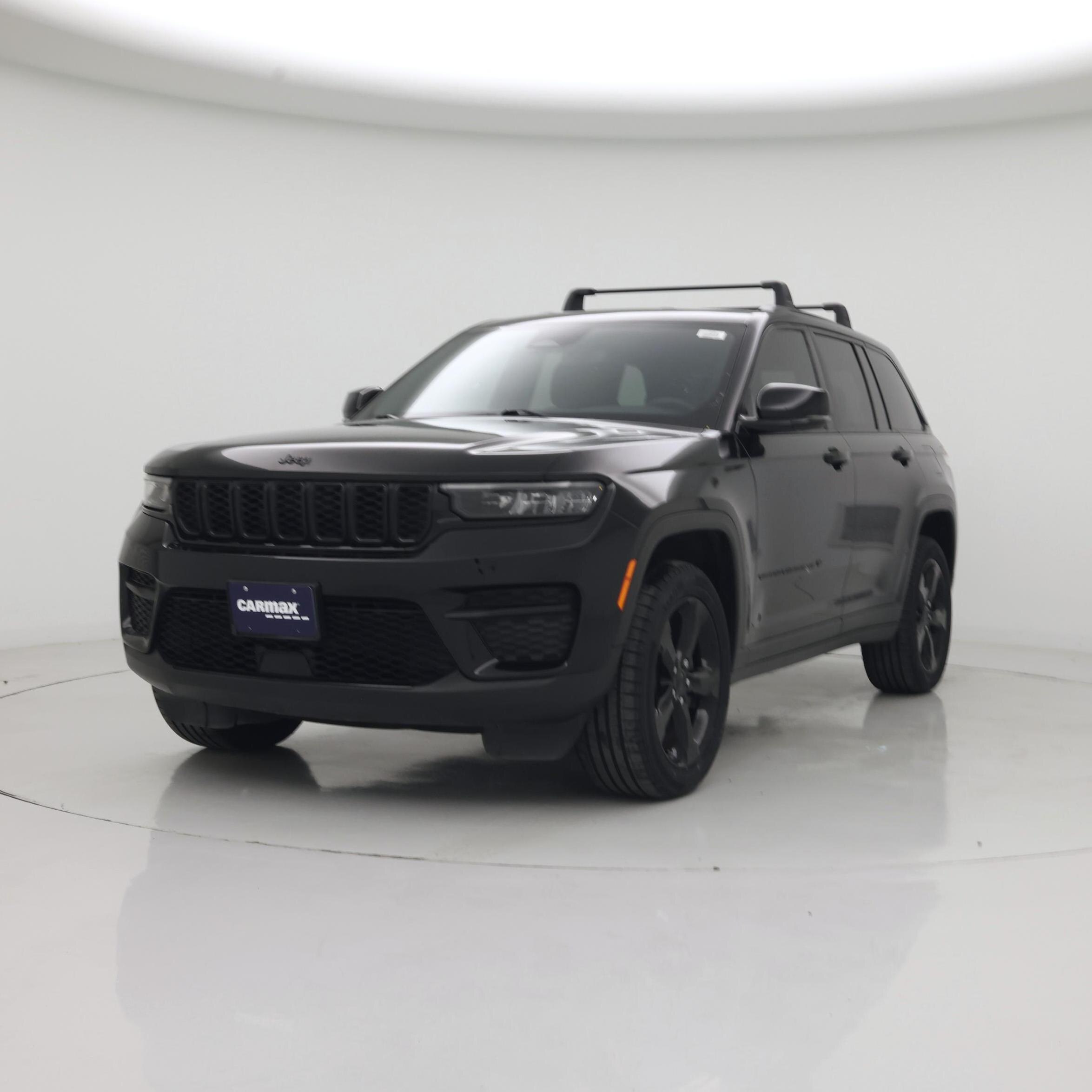 Thumbnail: 2023 Jeep Grand Cherokee - 4