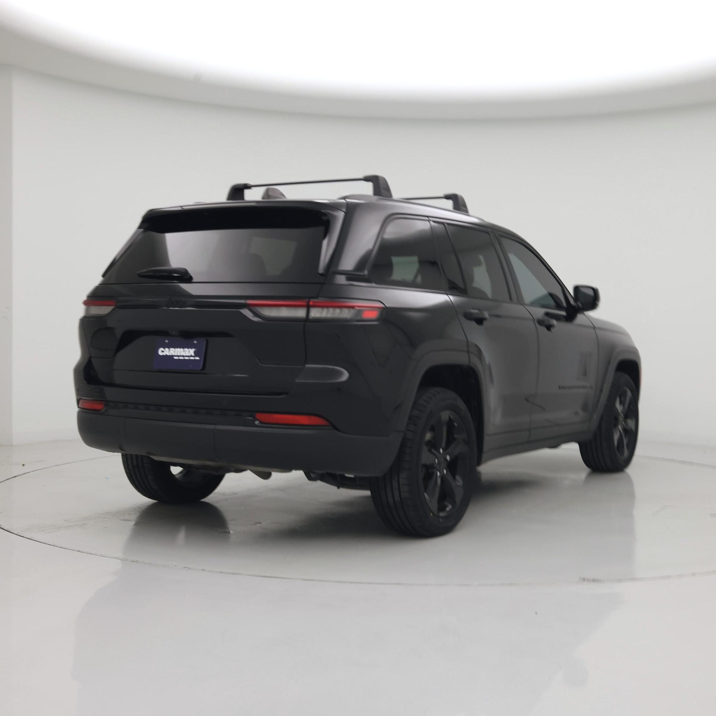 Thumbnail: 2023 Jeep Grand Cherokee - 8