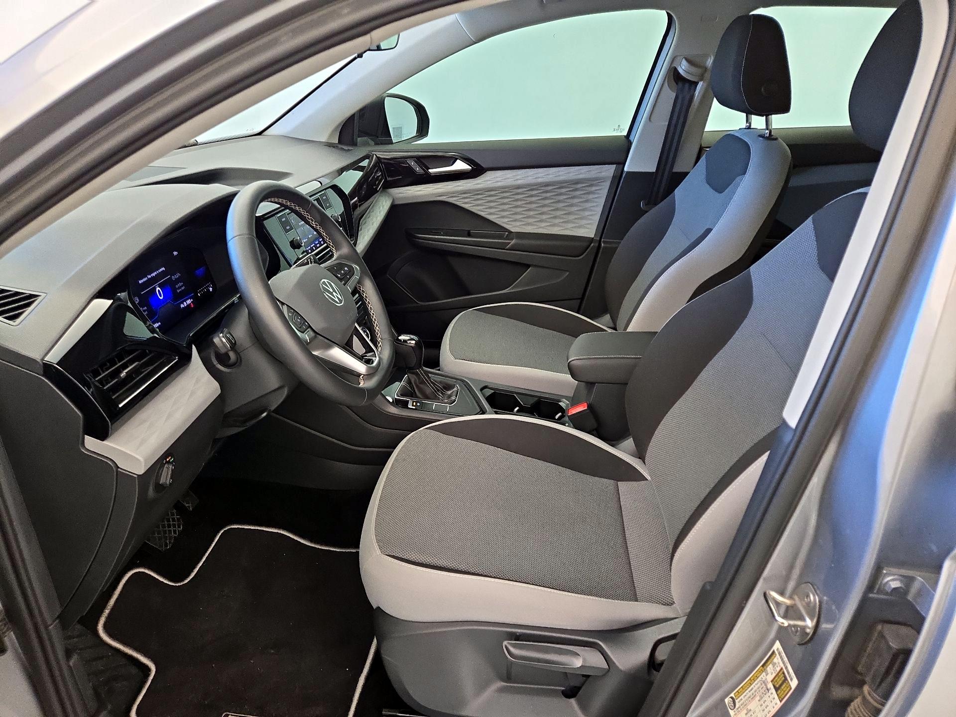 Thumbnail: 2023 Volkswagen Taos - 11