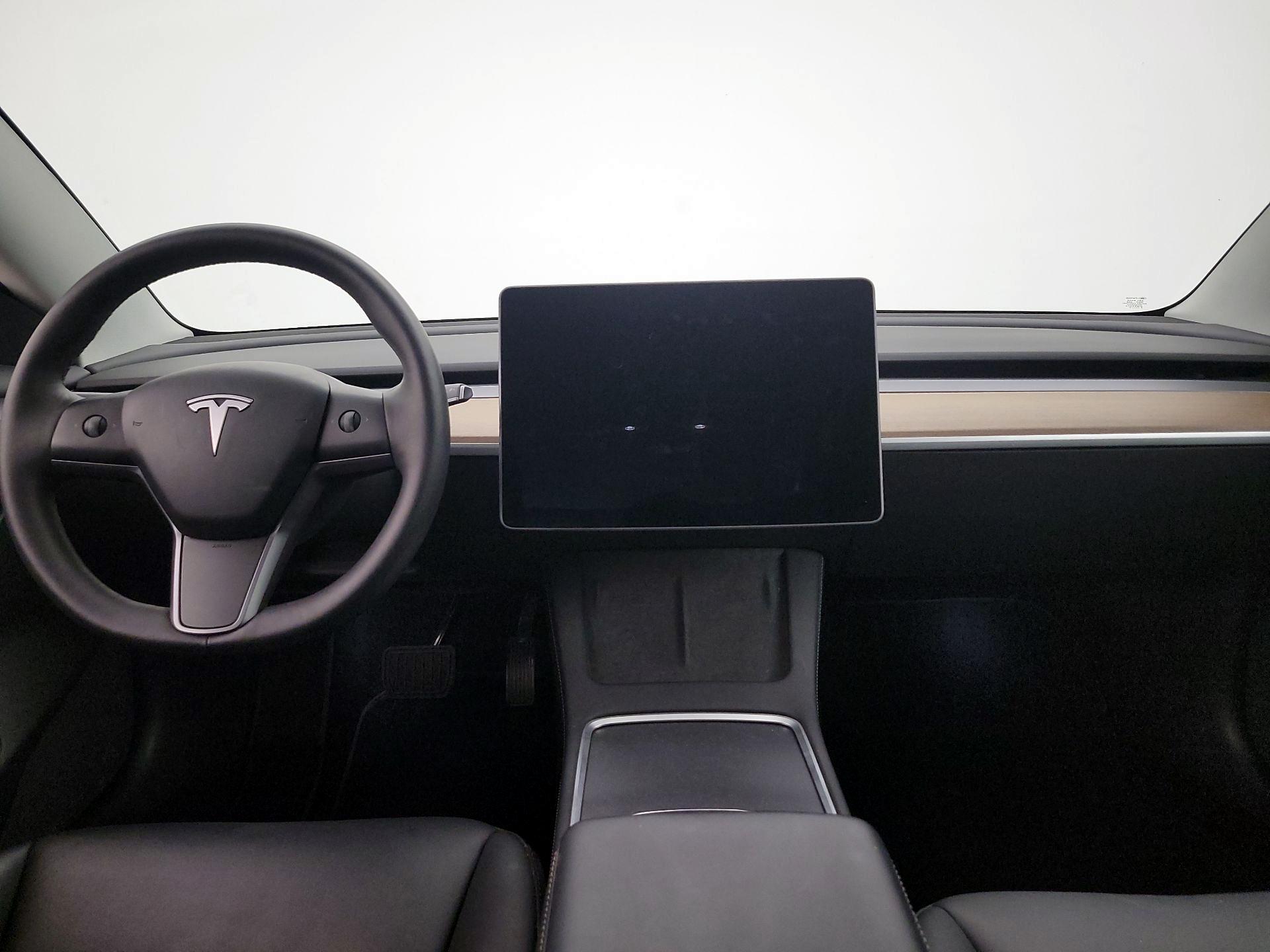 Thumbnail: 2022 Tesla Model 3 - 9