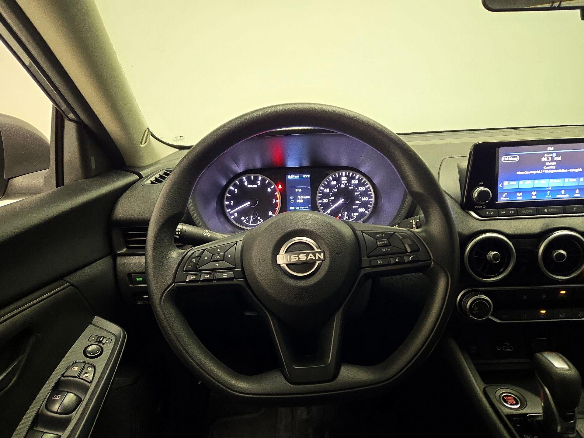 Thumbnail: 2024 Nissan Sentra - 10