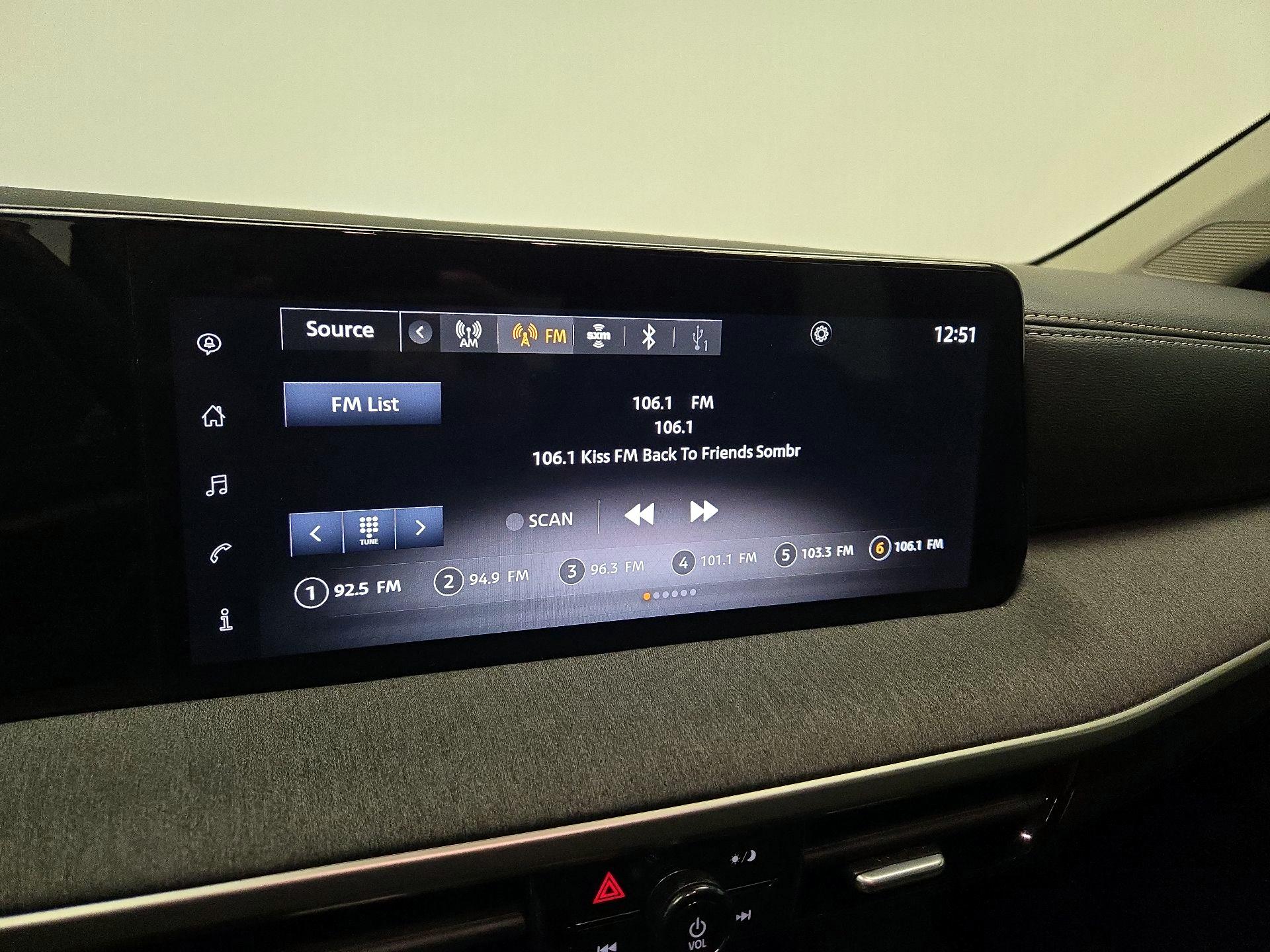 Thumbnail: 2025 Nissan Kicks - 14