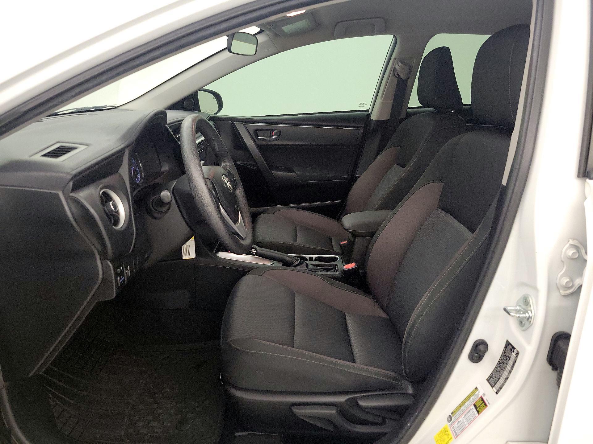 Thumbnail: 2017 Toyota Corolla - 11