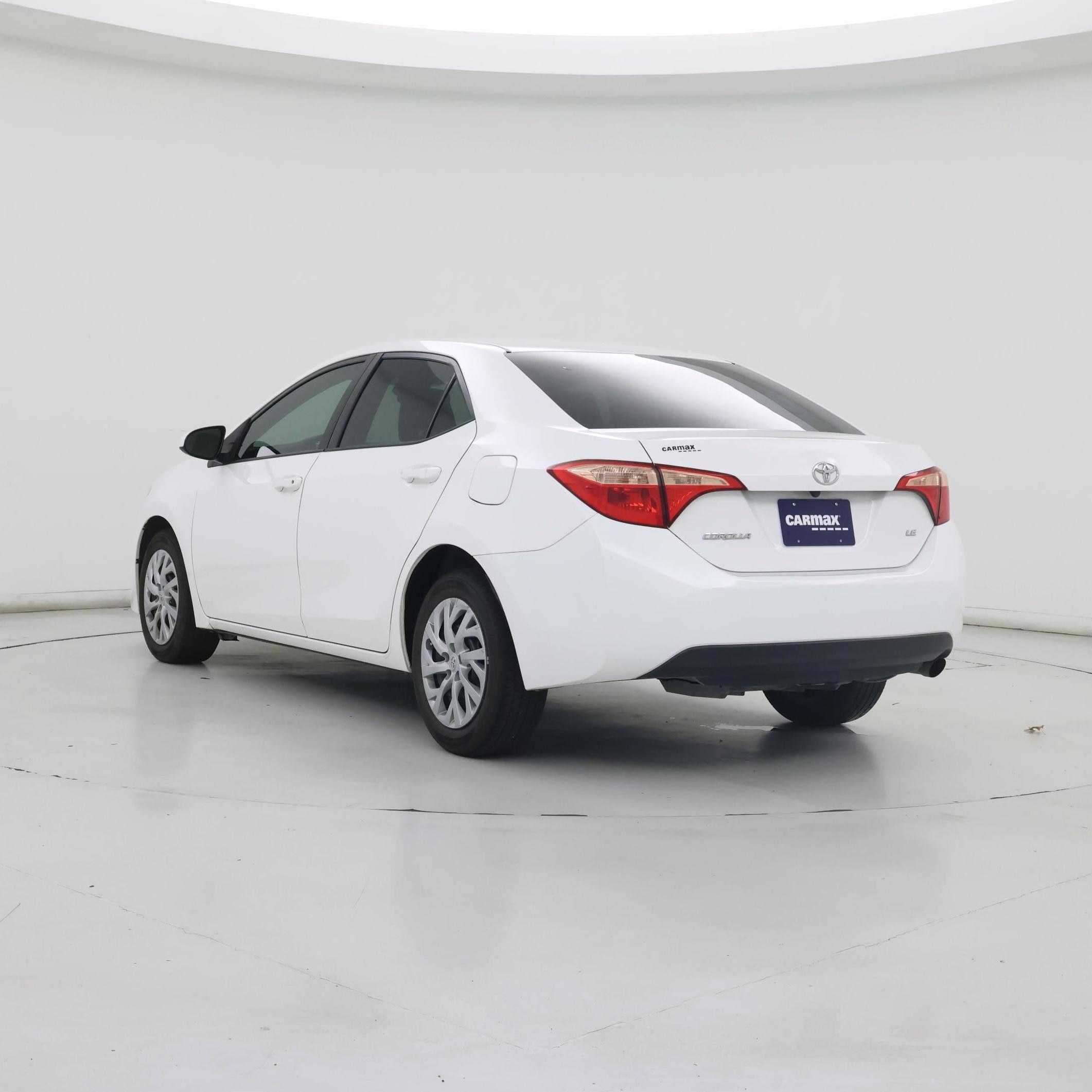 Thumbnail: 2017 Toyota Corolla - 2