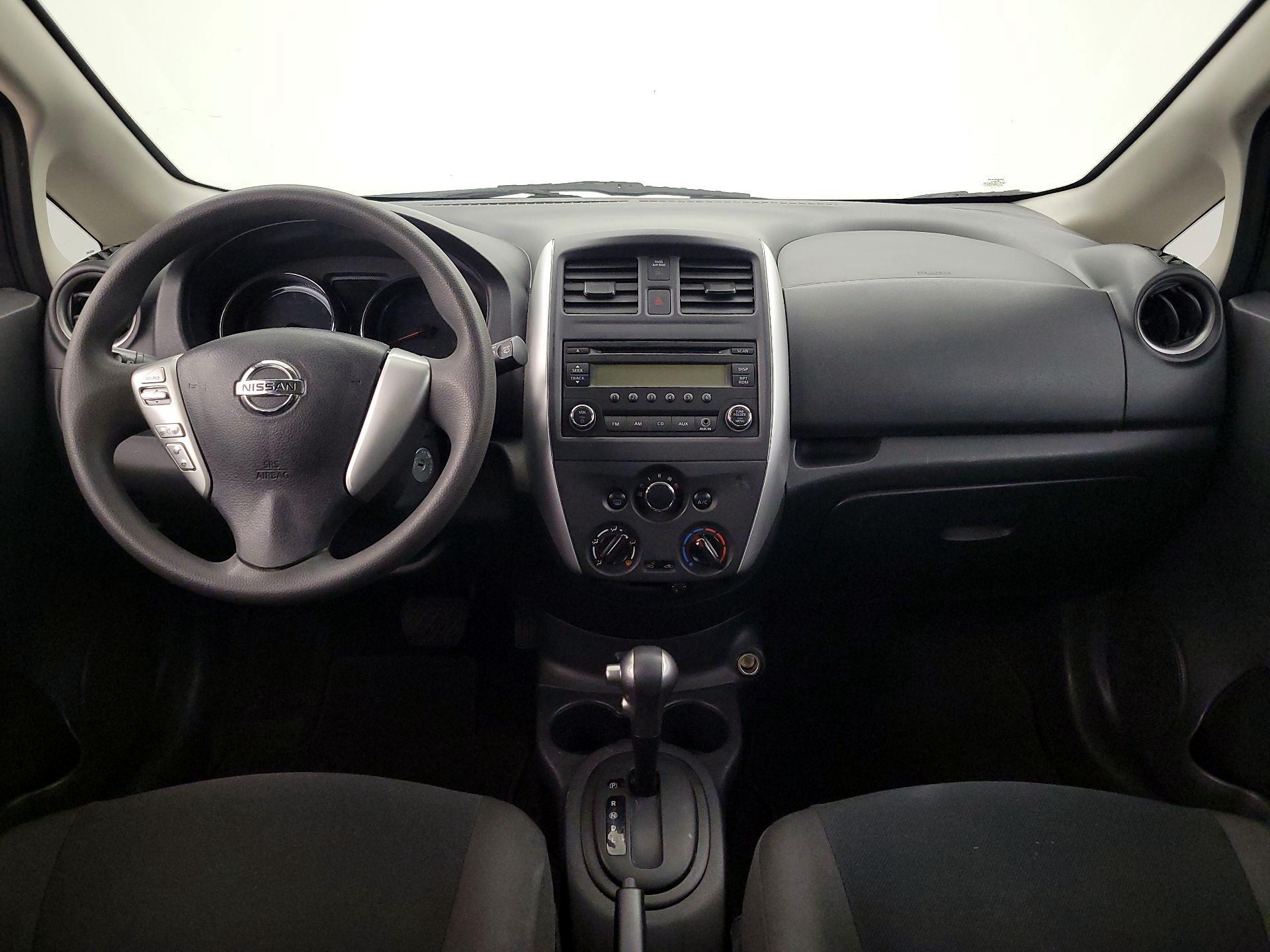 Thumbnail: 2017 Nissan Versa Note - 9