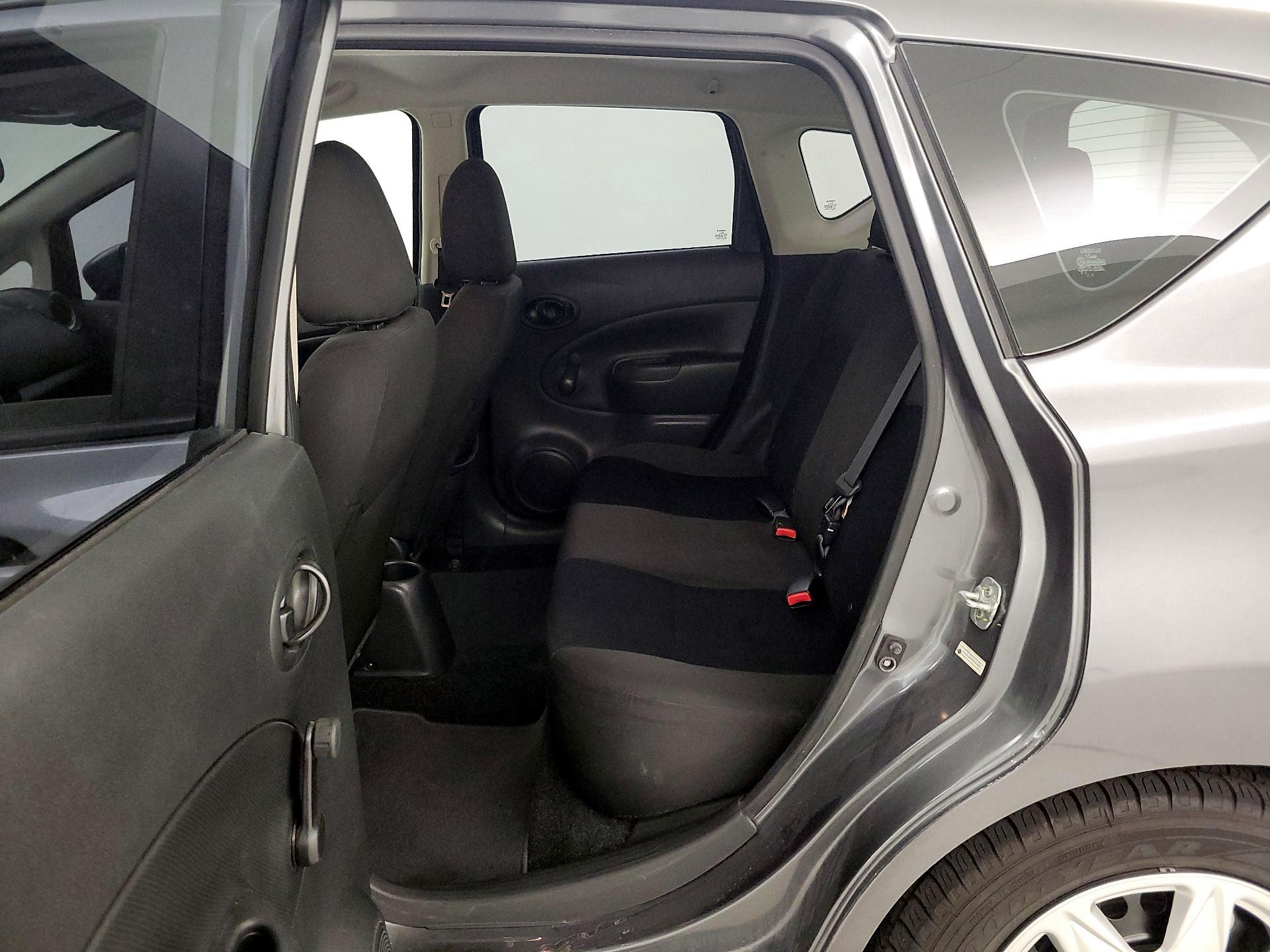 Thumbnail: 2017 Nissan Versa Note - 18