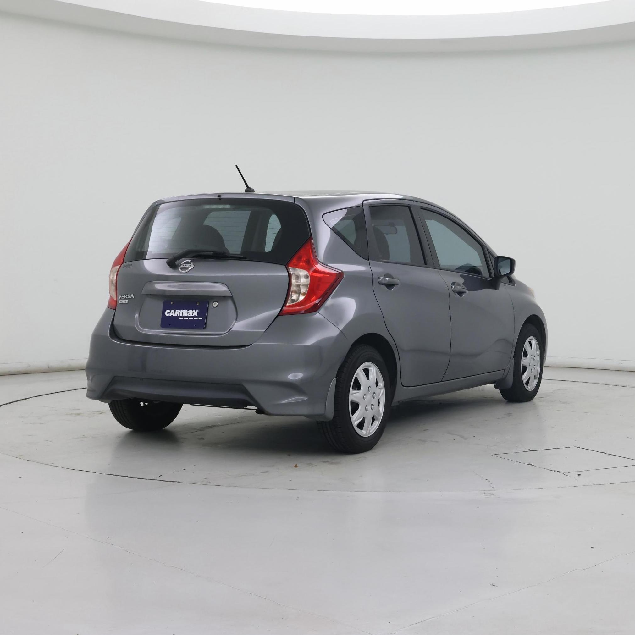 Thumbnail: 2017 Nissan Versa Note - 8