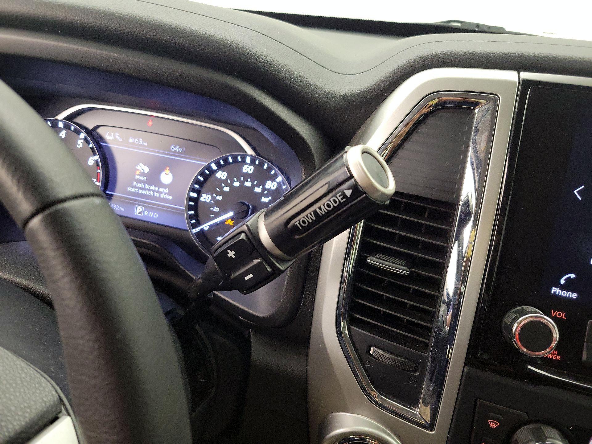 Thumbnail: 2021 Nissan Titan - 17