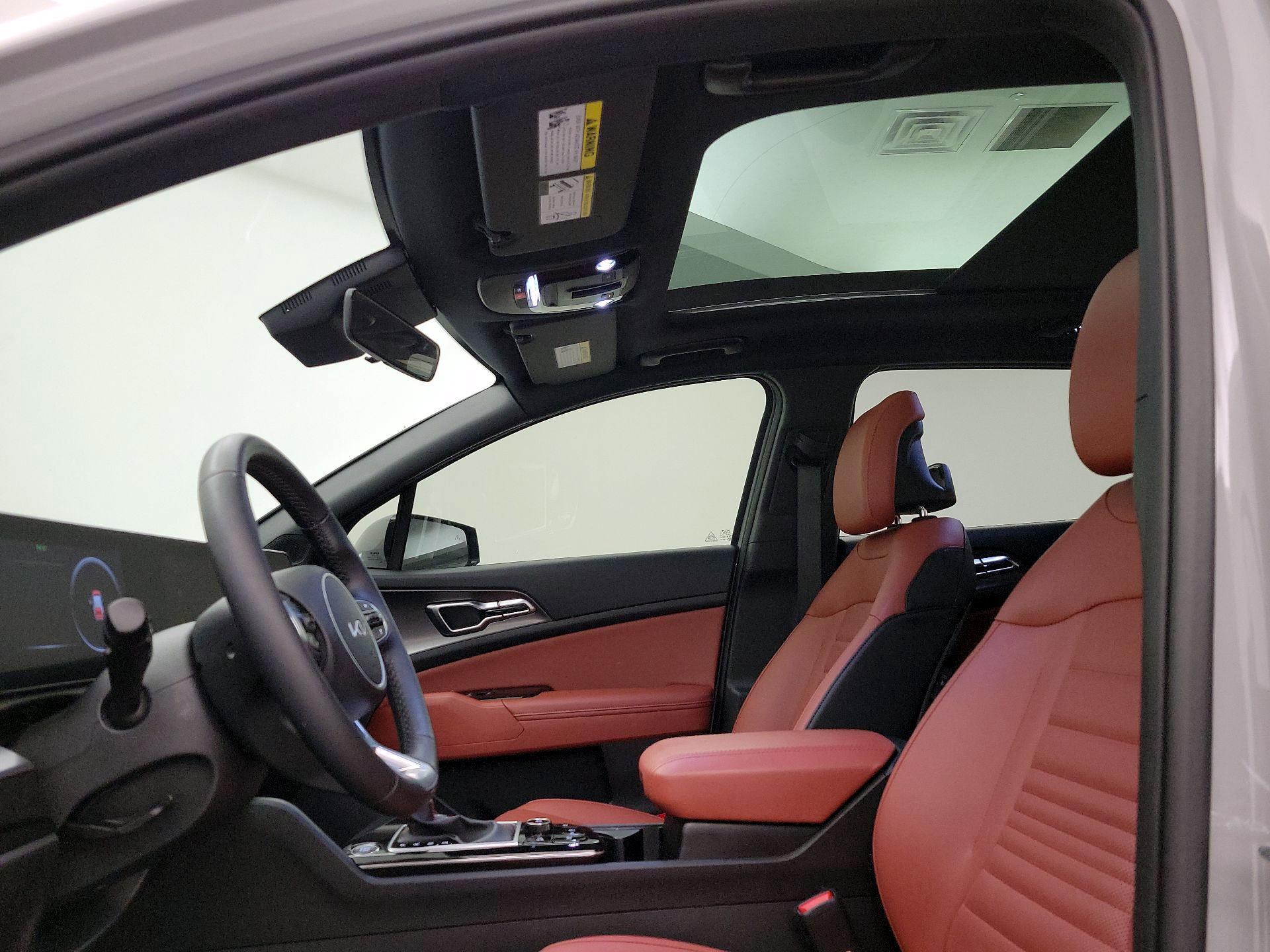 Thumbnail: 2024 Kia Sportage - 19