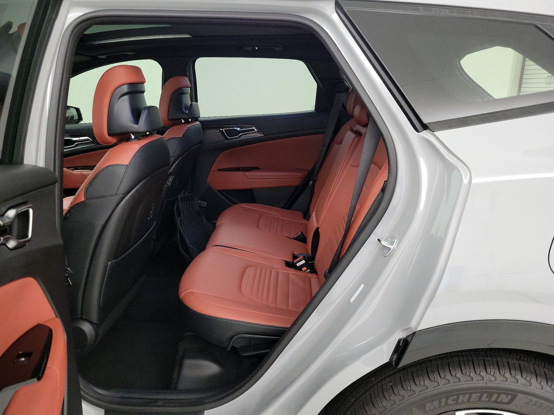 Thumbnail: 2024 Kia Sportage - 20