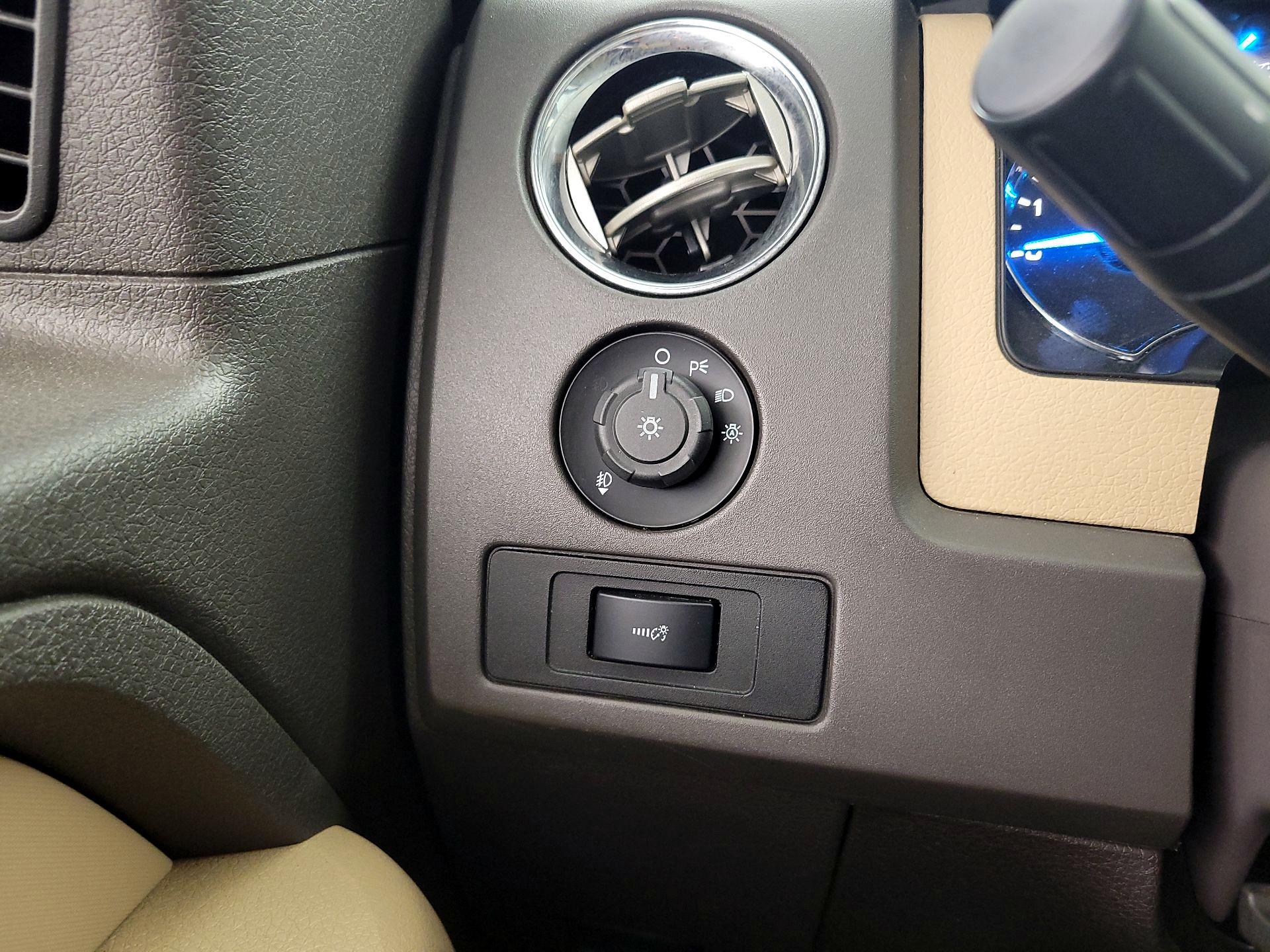 Thumbnail: 2014 Ford F-150 - 13