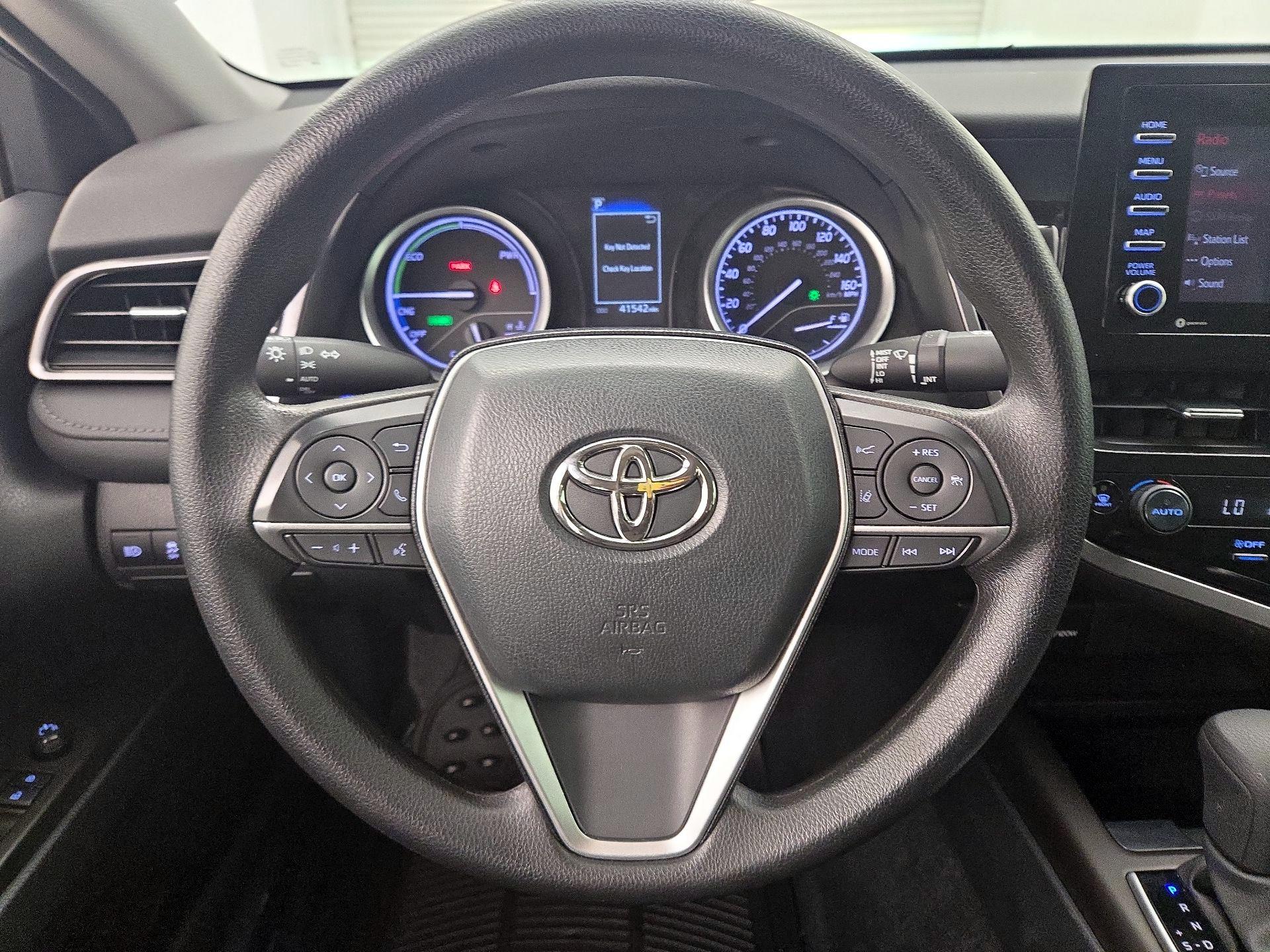 Thumbnail: 2023 Toyota Camry - 10