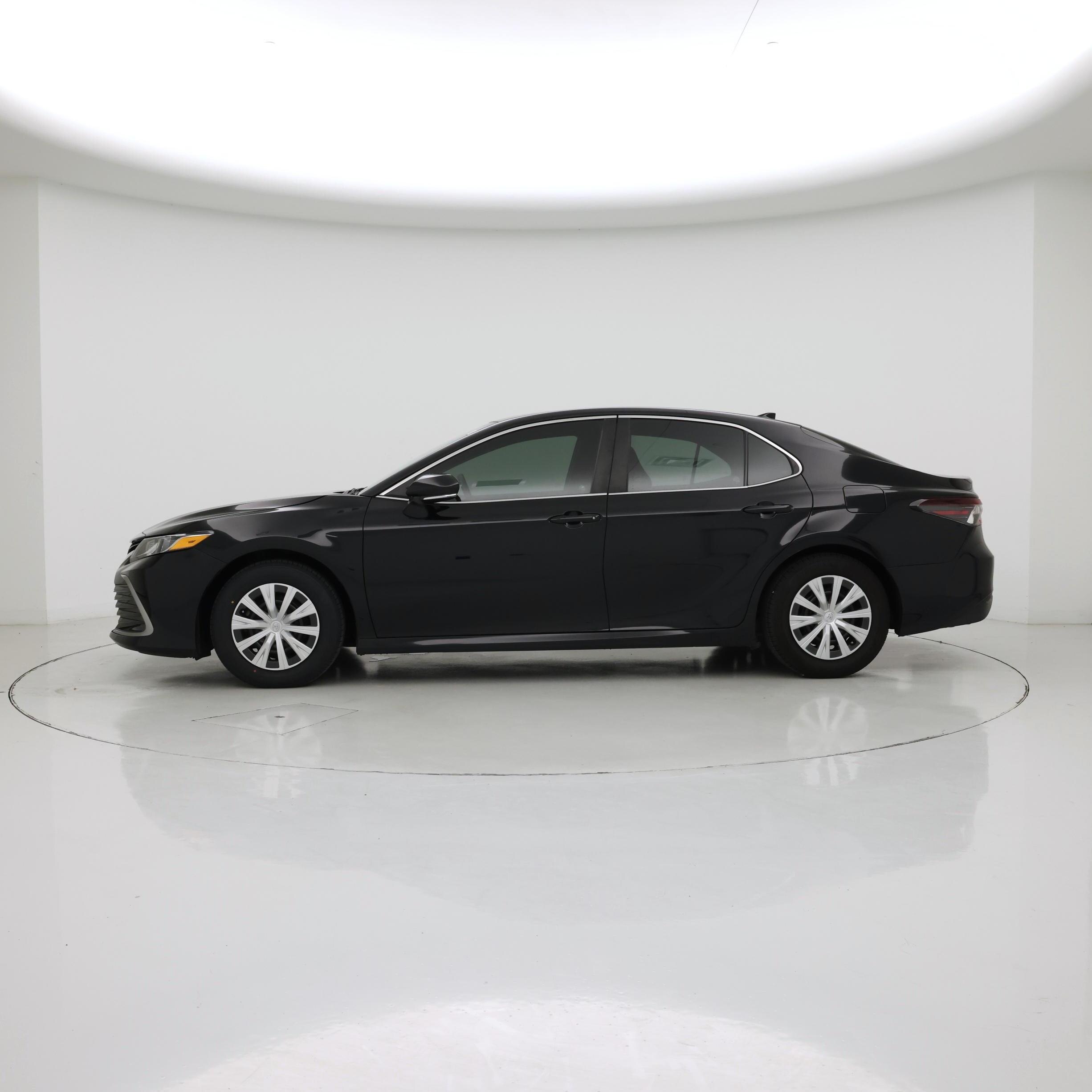 Thumbnail: 2023 Toyota Camry - 3