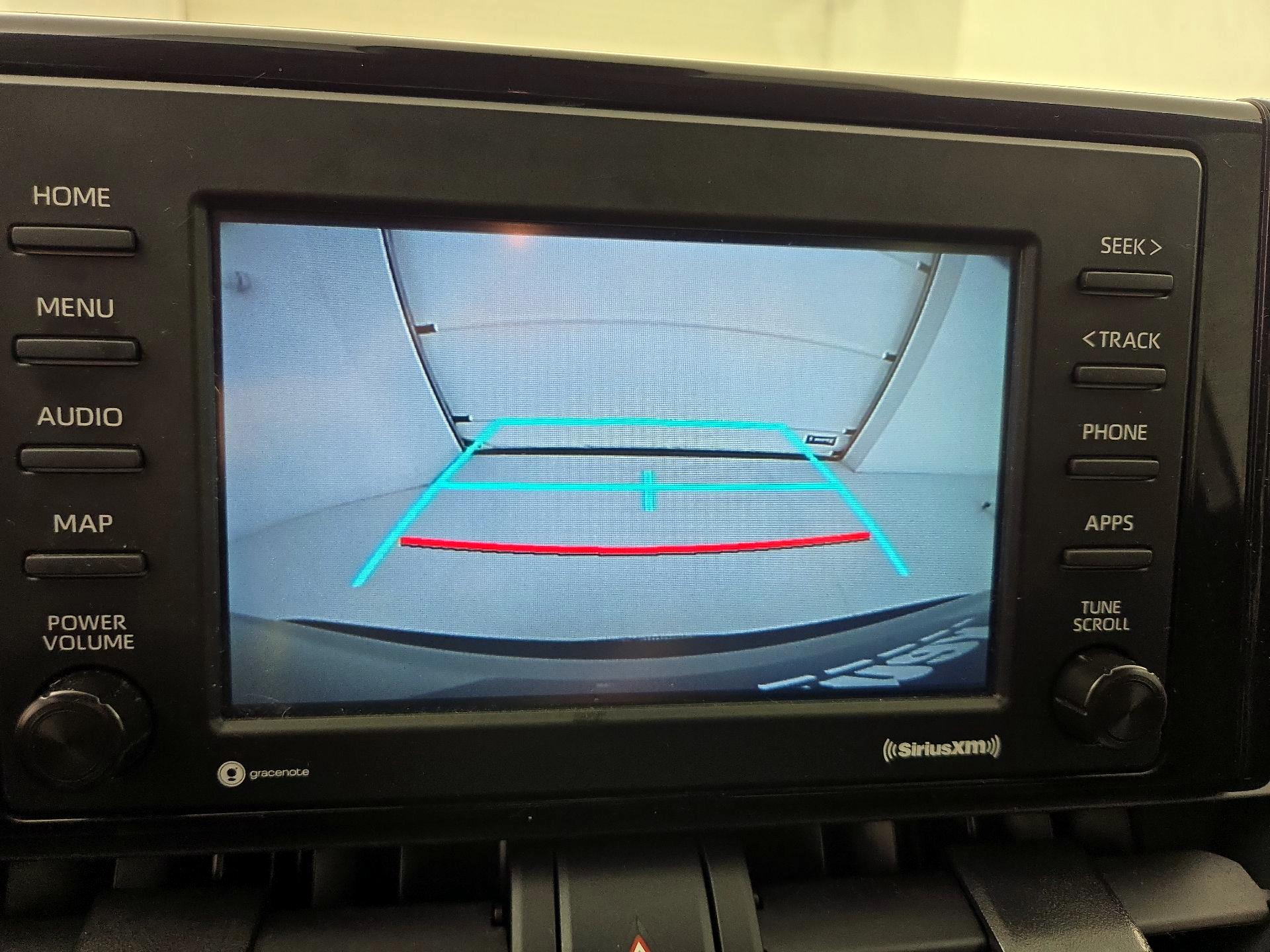 Thumbnail: 2021 Toyota RAV4 - 14