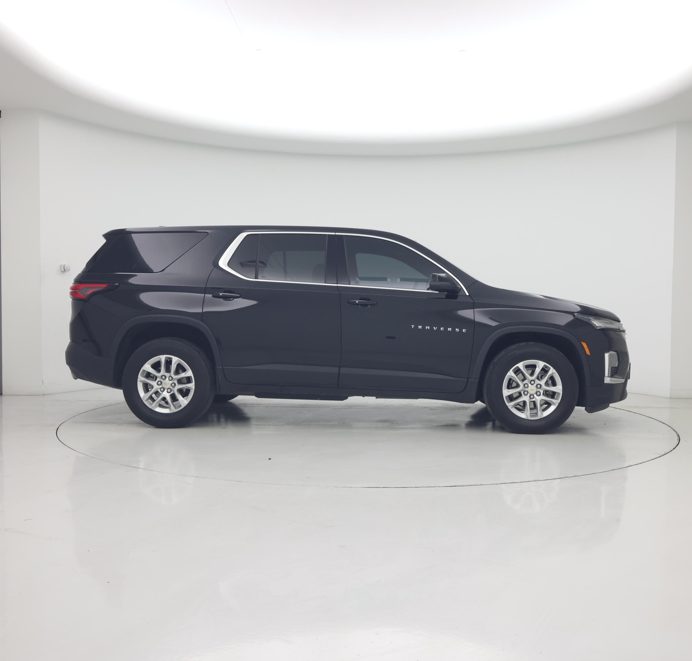 Thumbnail: 2023 Chevrolet Traverse - 7