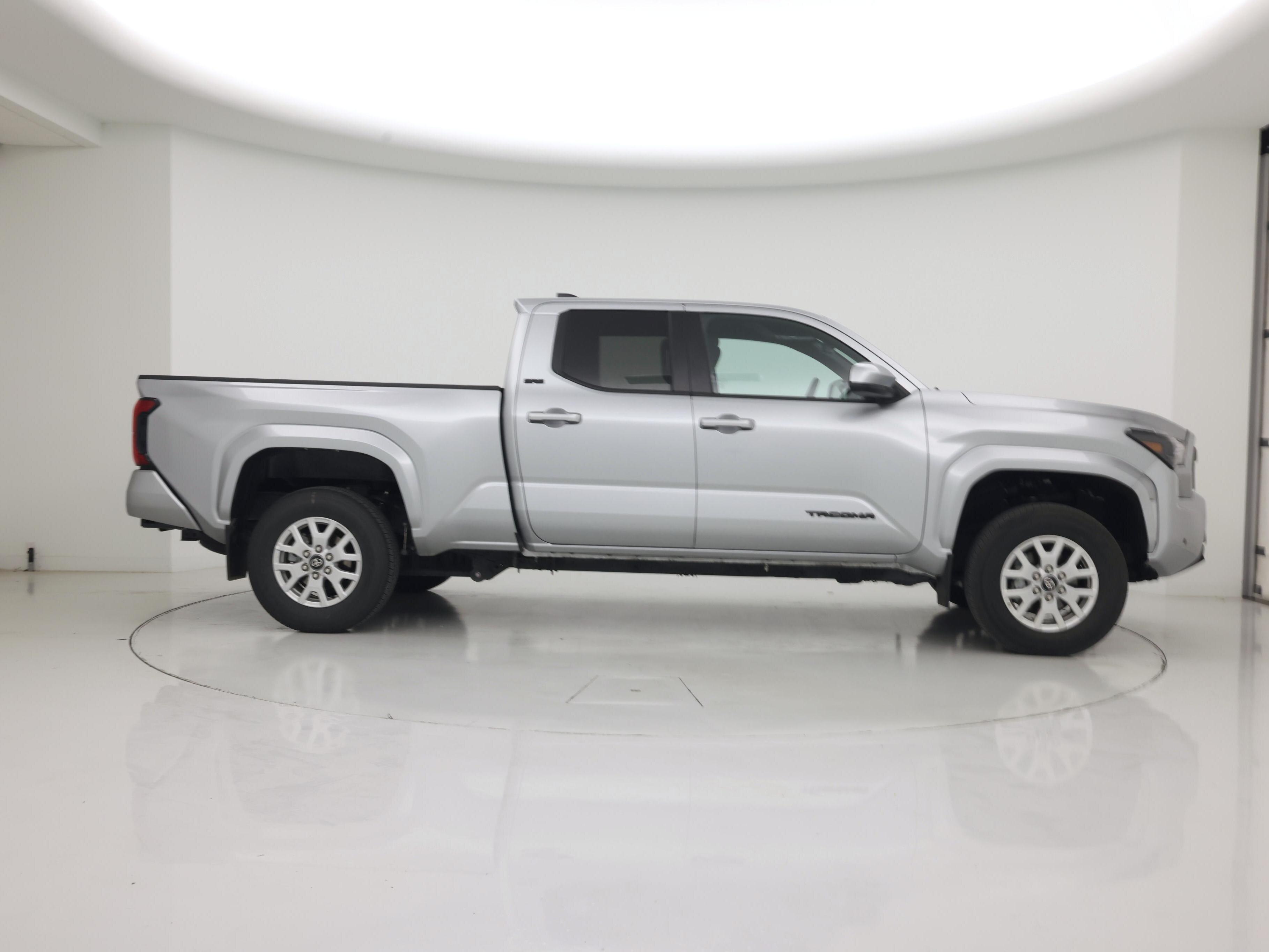 Thumbnail: 2024 Toyota Tacoma - 7
