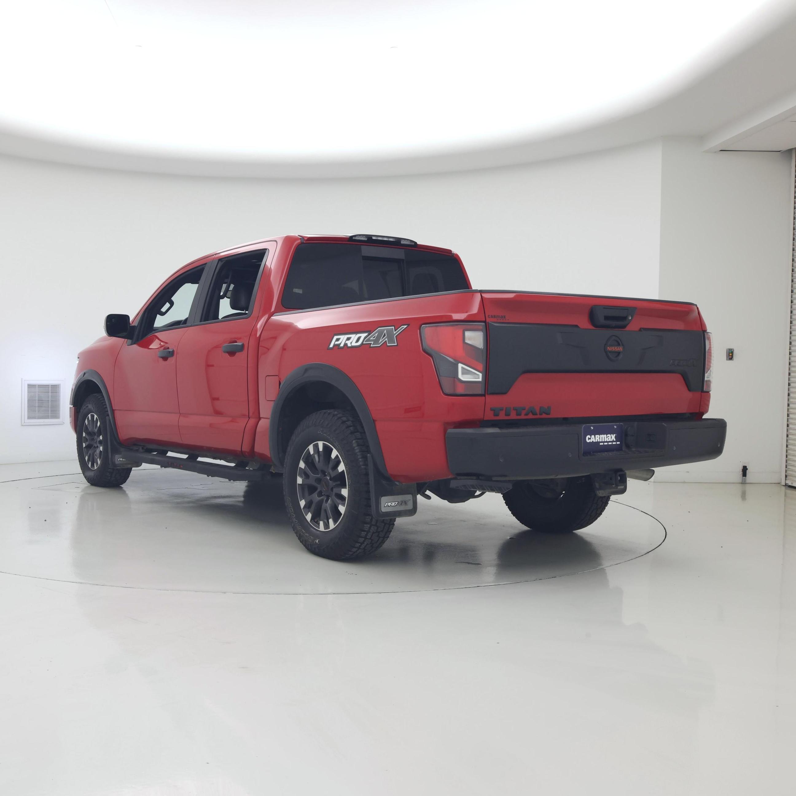 Thumbnail: 2021 Nissan Titan - 2