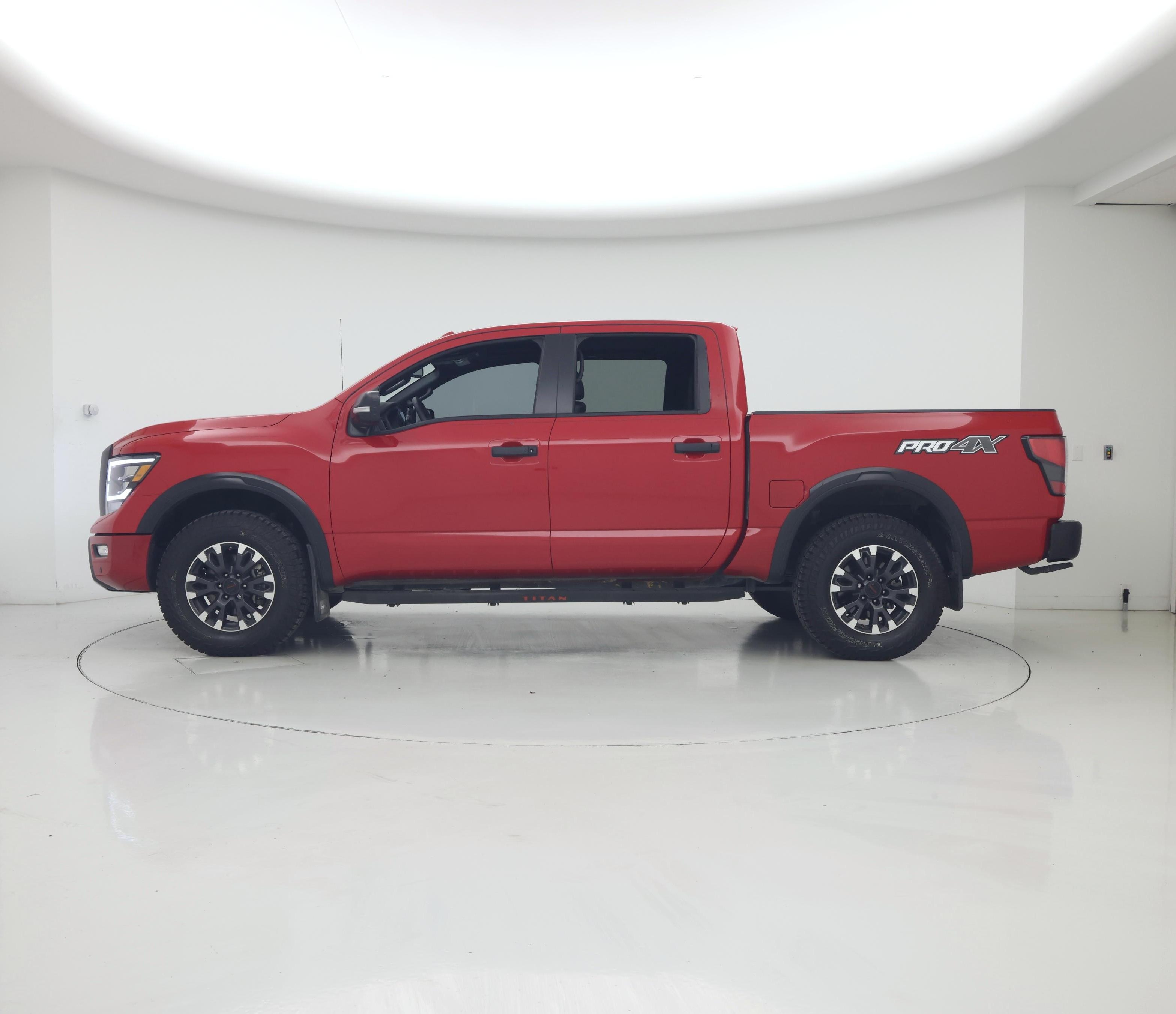 Thumbnail: 2021 Nissan Titan - 3
