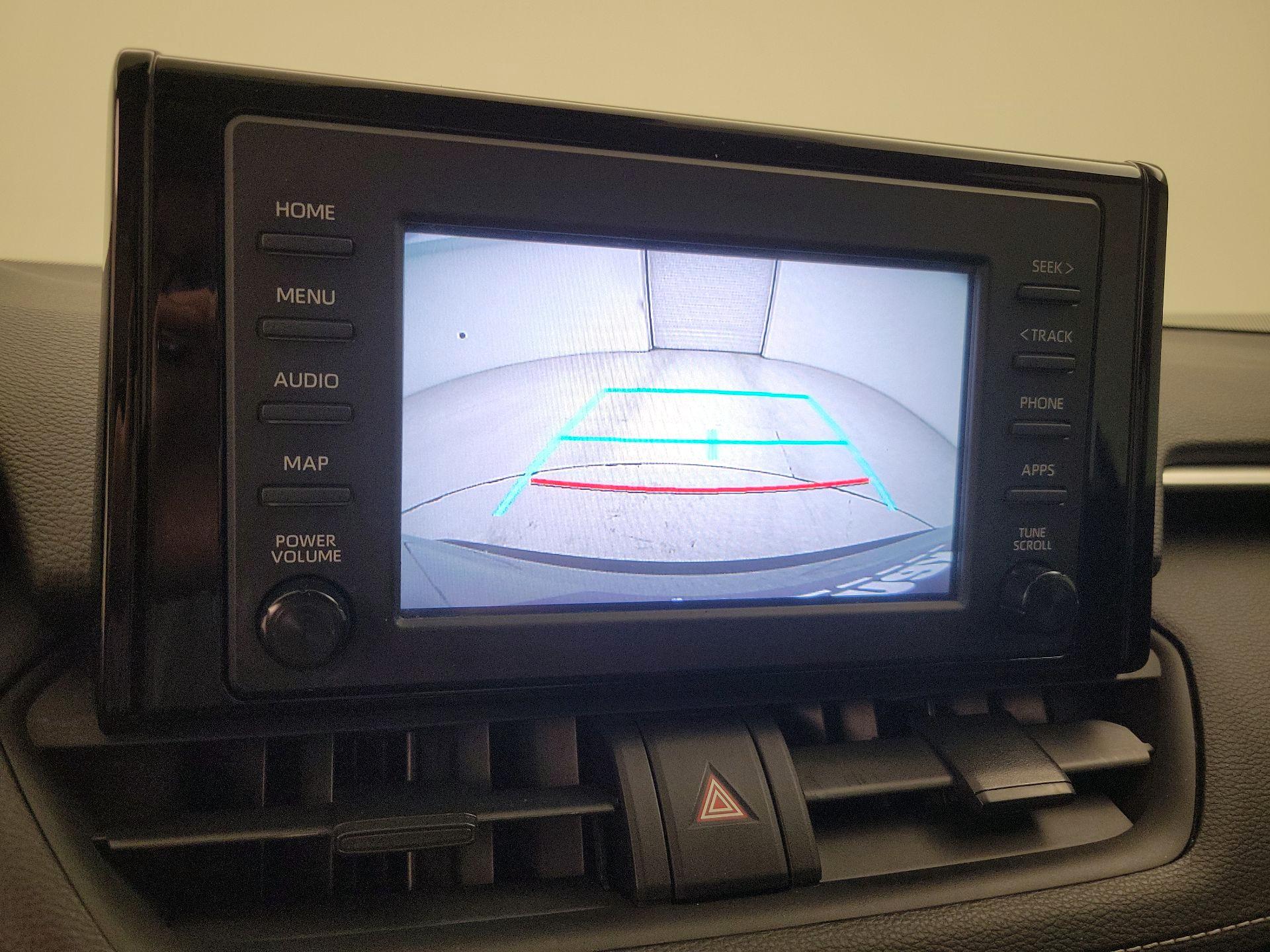 Thumbnail: 2019 Toyota RAV4 - 14