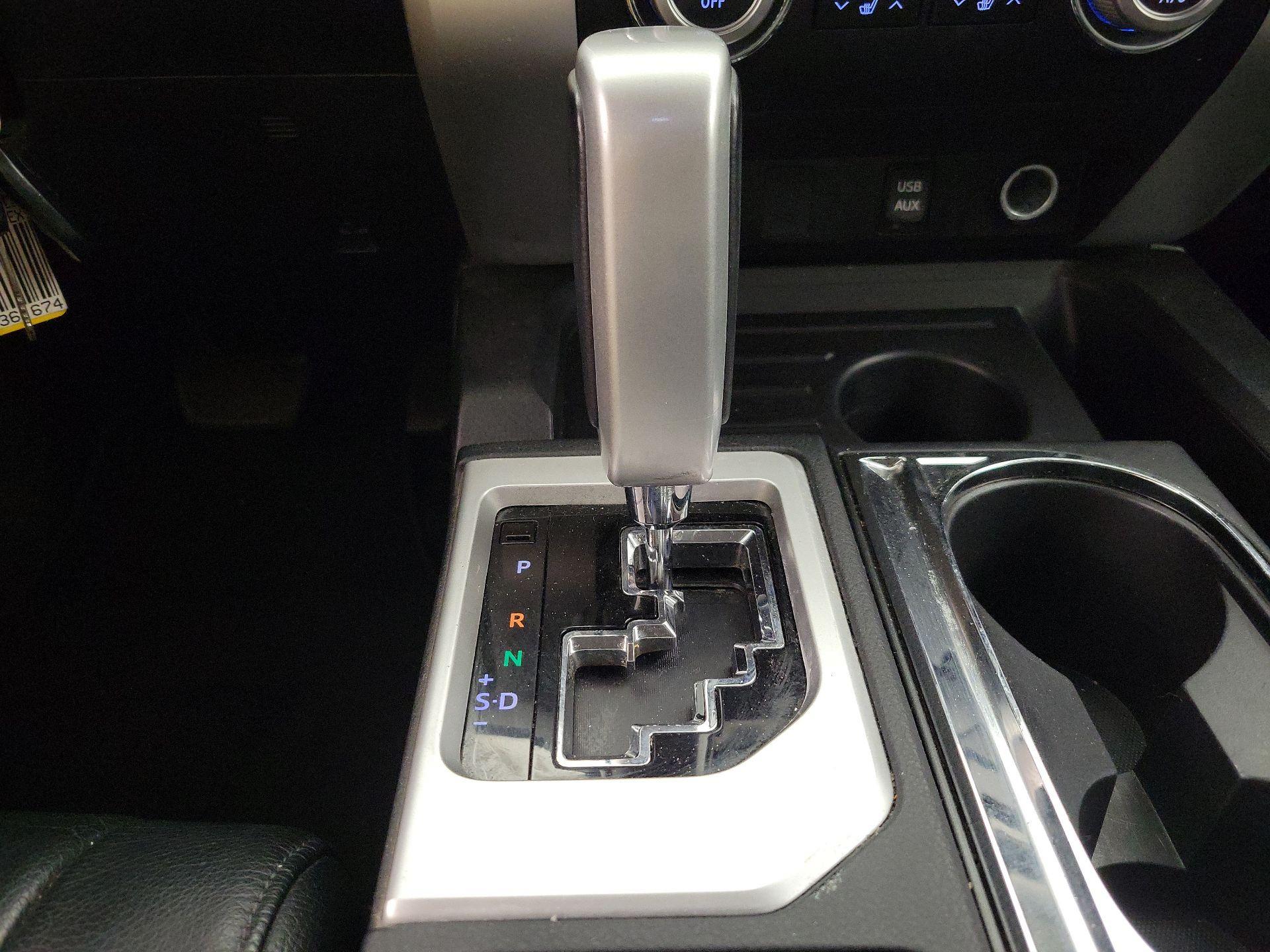 Thumbnail: 2014 Toyota Tundra - 17