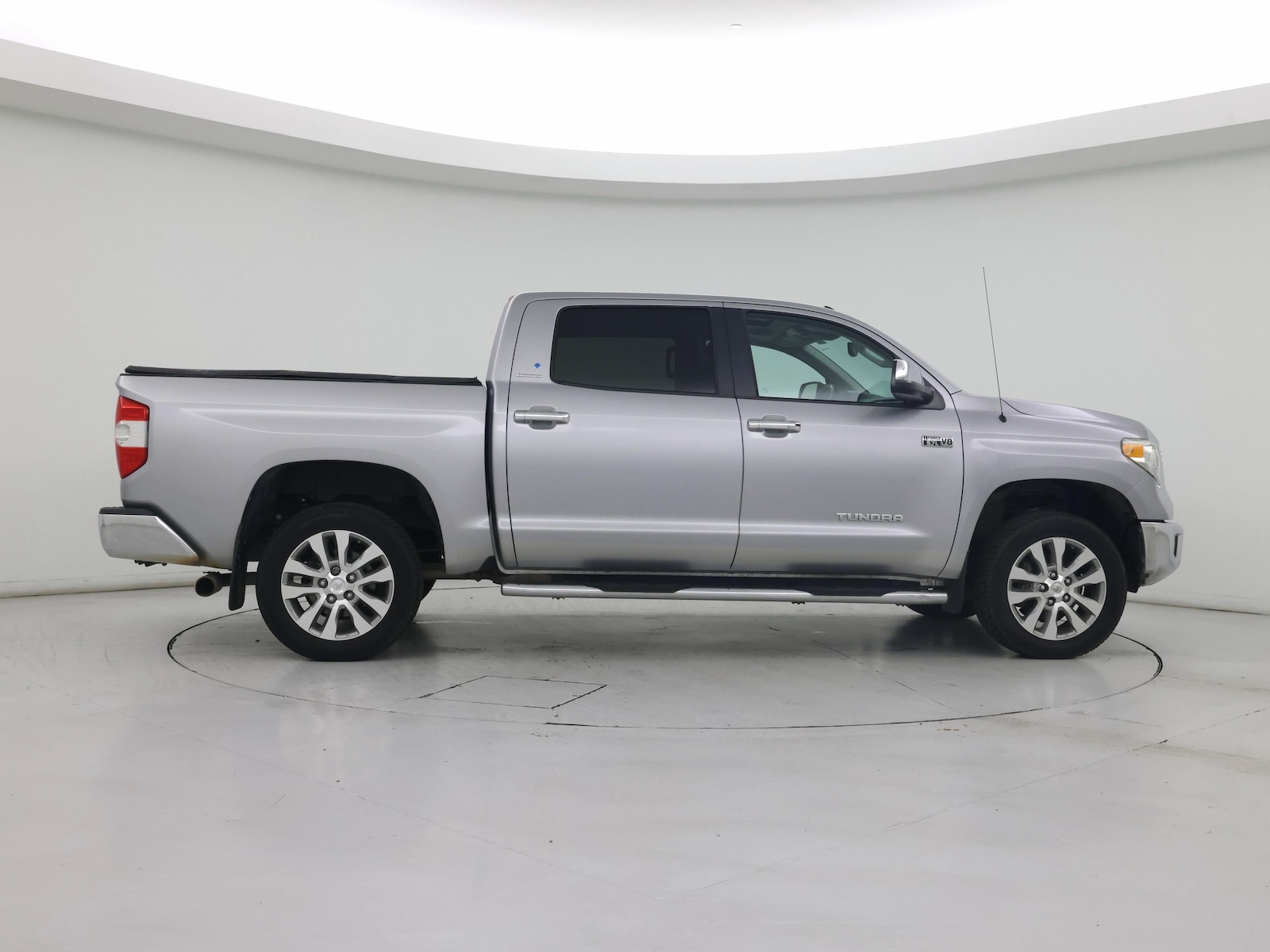2014 Toyota Tundra Limited - Photo 8