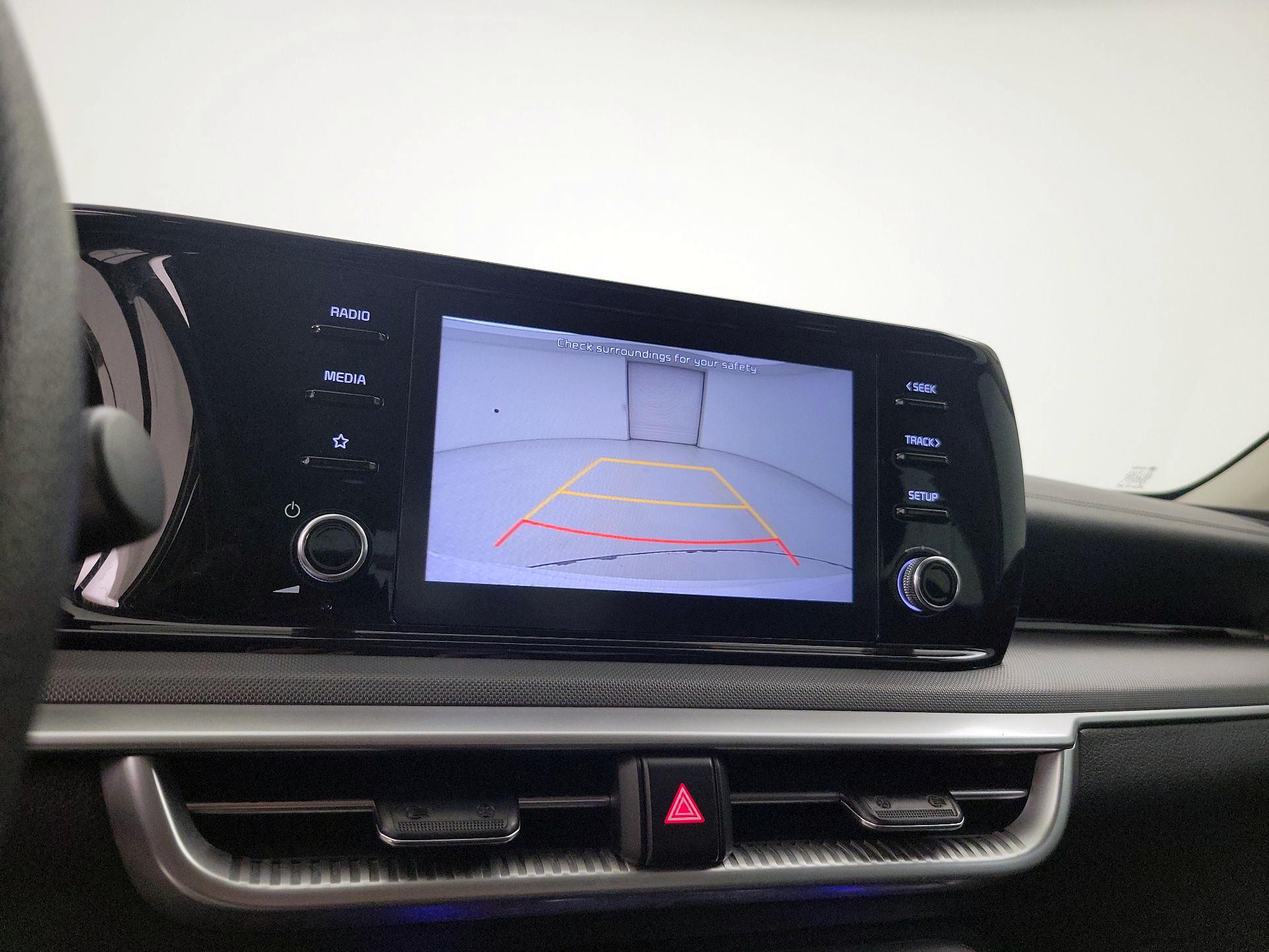 Thumbnail: 2022 Kia K5 - 14