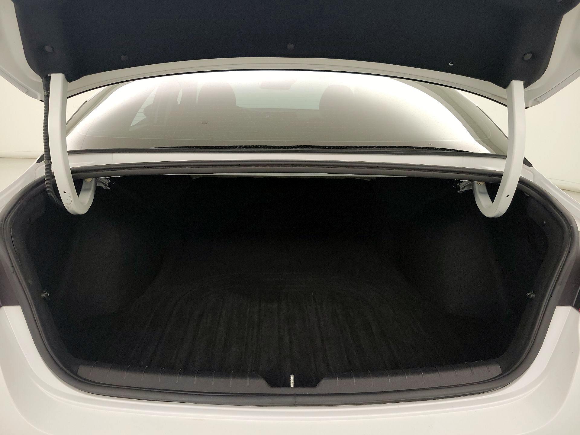 Thumbnail: 2022 Kia K5 - 19