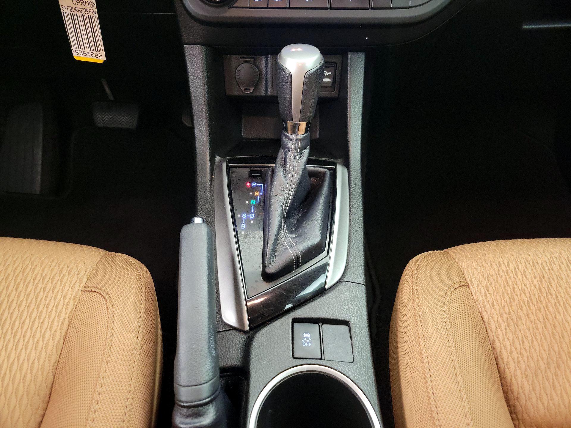 Thumbnail: 2014 Toyota Corolla - 17