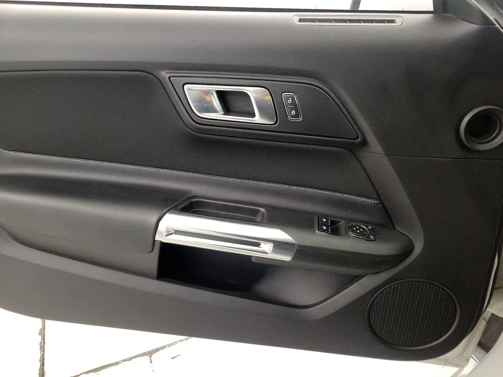 Thumbnail: 2020 Ford Mustang - 12