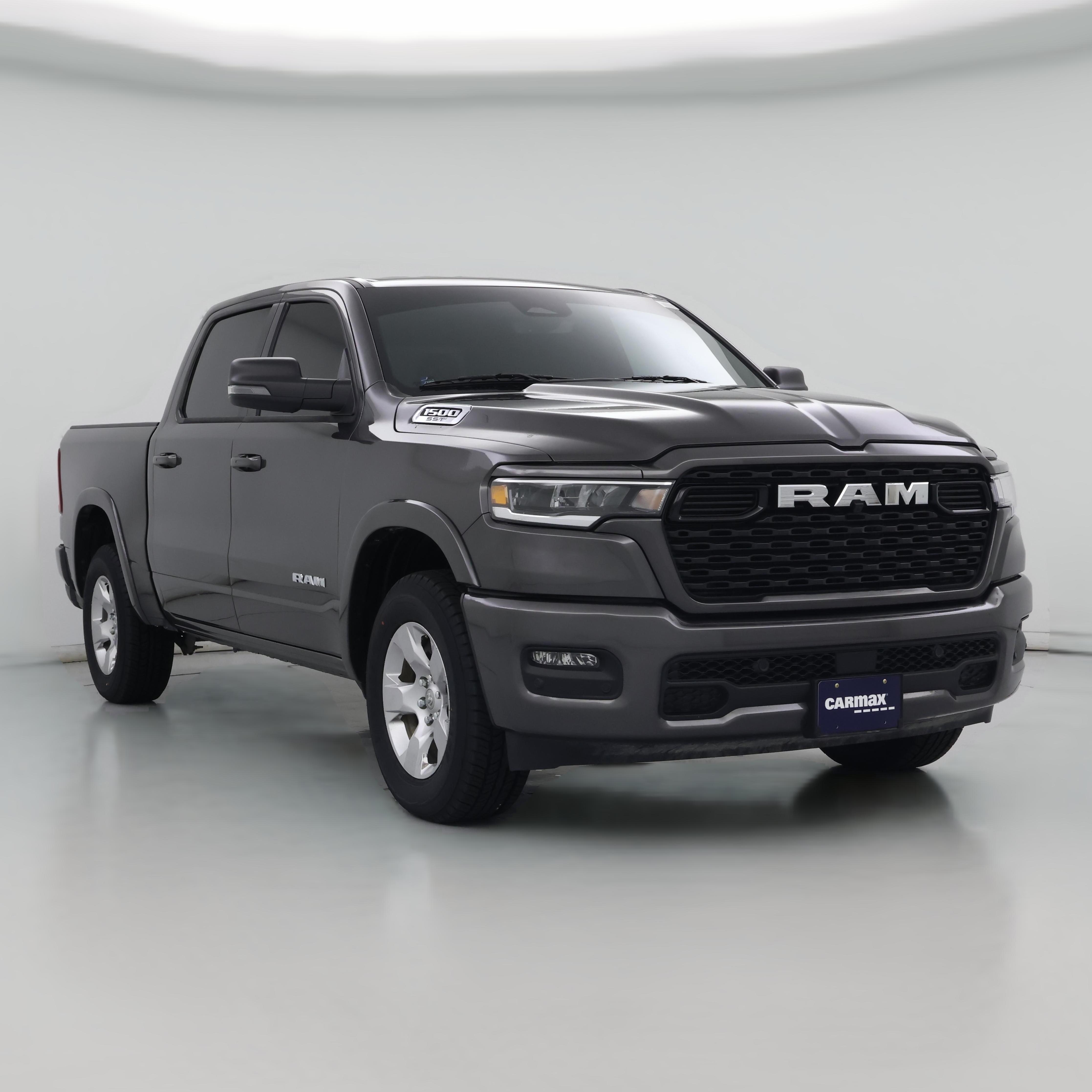 Thumbnail: 2025 RAM 1500 - 1