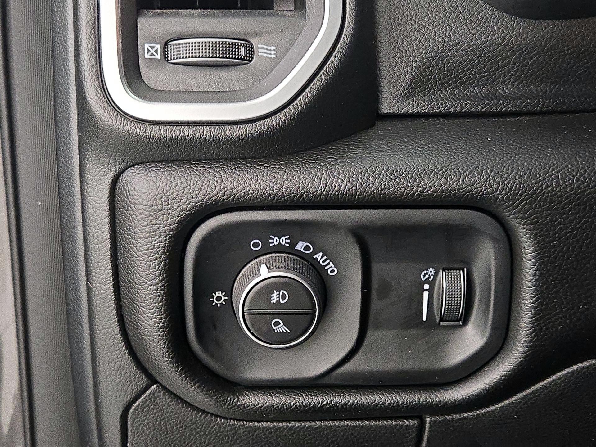 Thumbnail: 2025 RAM 1500 - 13