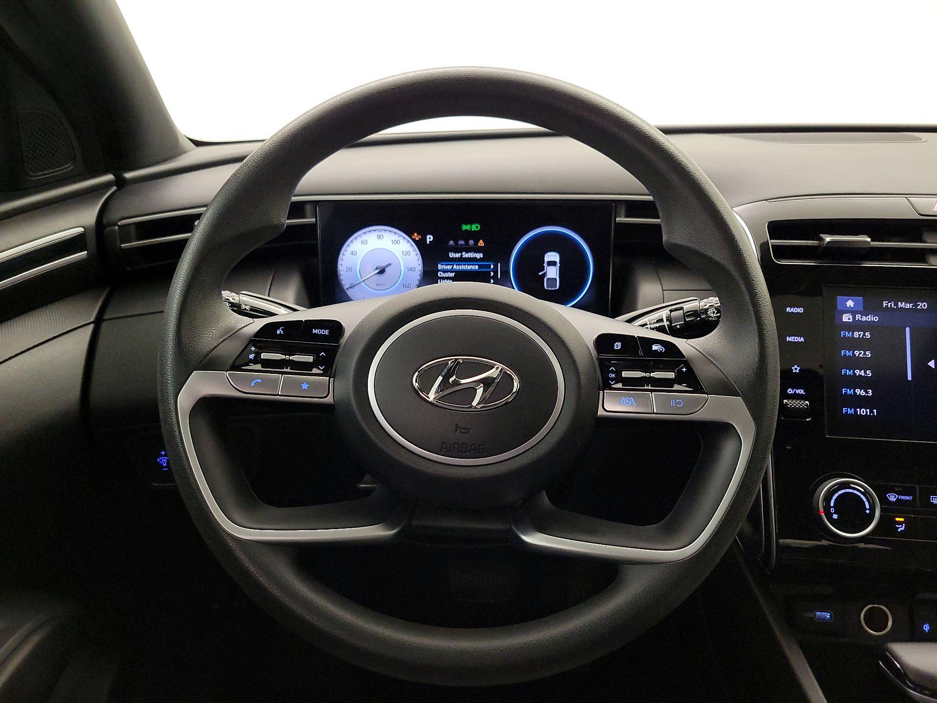 Thumbnail: 2023 Hyundai Santa Cruz - 10