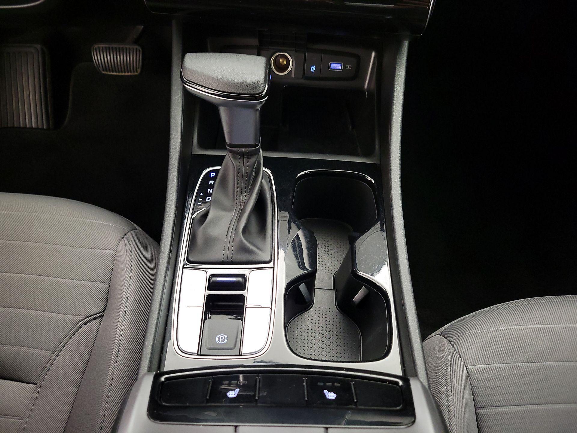 Thumbnail: 2023 Hyundai Santa Cruz - 17