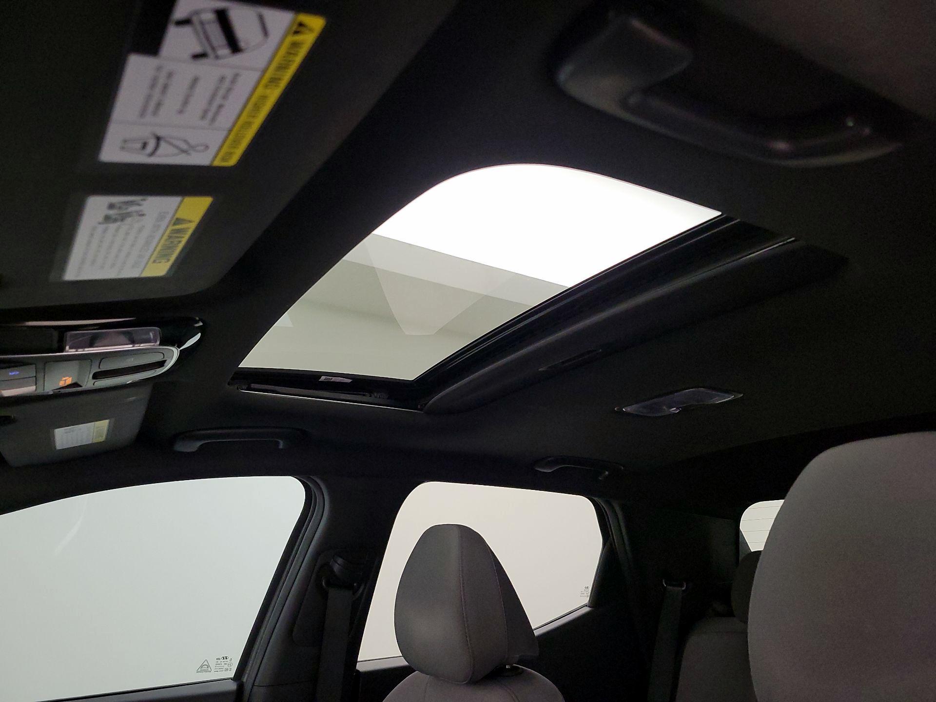 Thumbnail: 2023 Hyundai Santa Cruz - 19