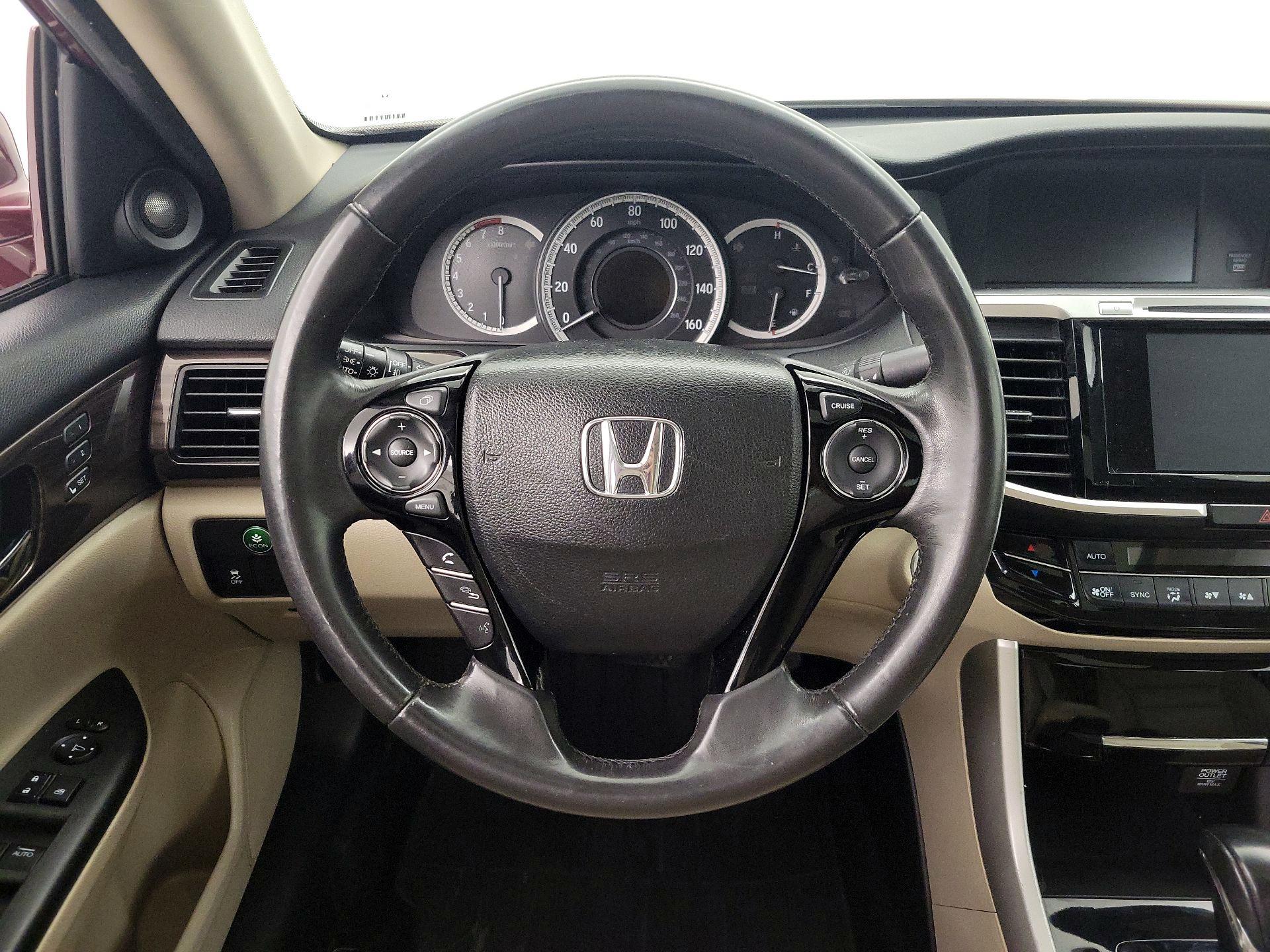 Thumbnail: 2017 Honda Accord - 10