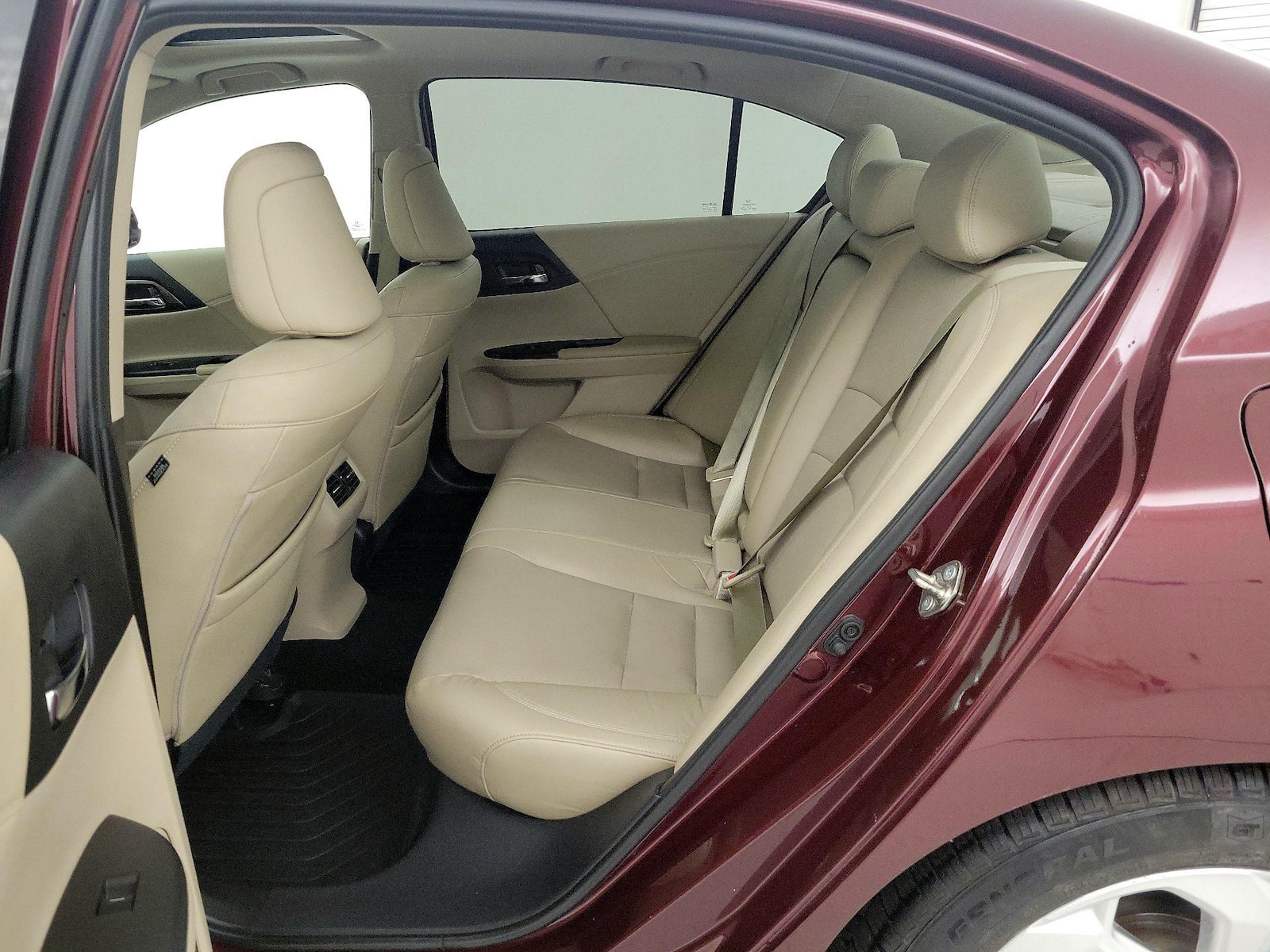 2017 Honda Accord EX-L - Photo 21