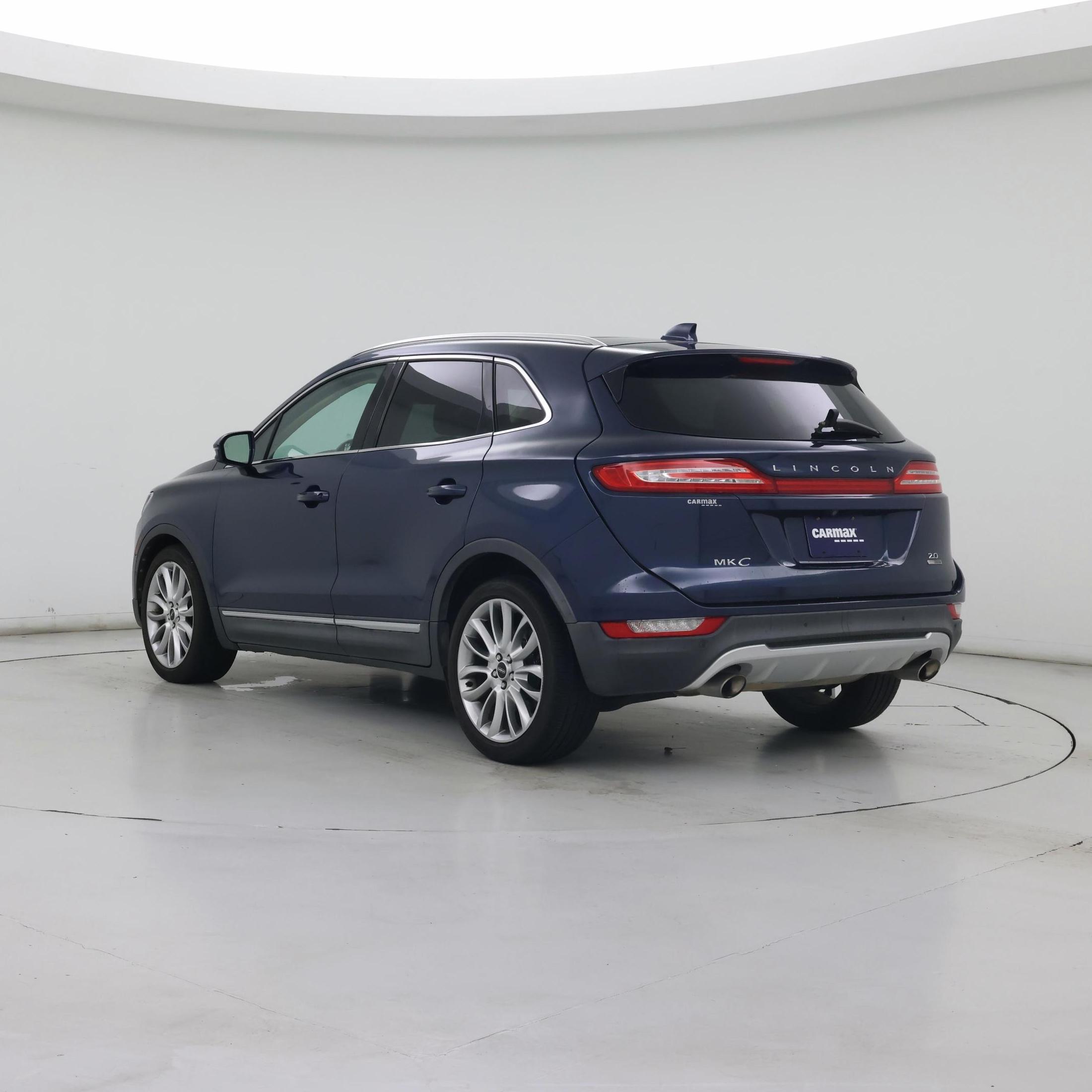 Thumbnail: 2015 Lincoln MKC - 2