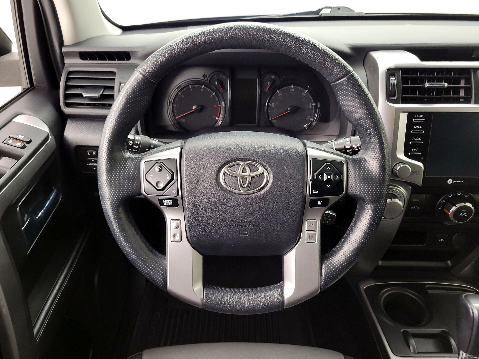 Thumbnail: 2023 Toyota 4Runner - 10