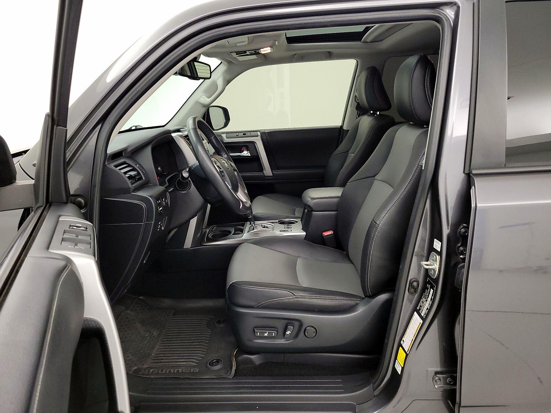 Thumbnail: 2023 Toyota 4Runner - 11