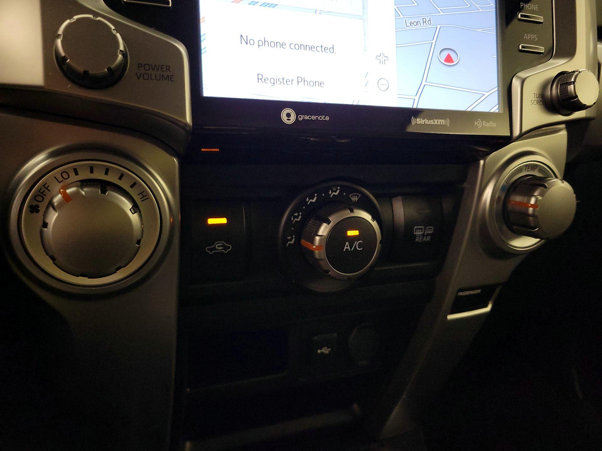 Thumbnail: 2023 Toyota 4Runner - 16