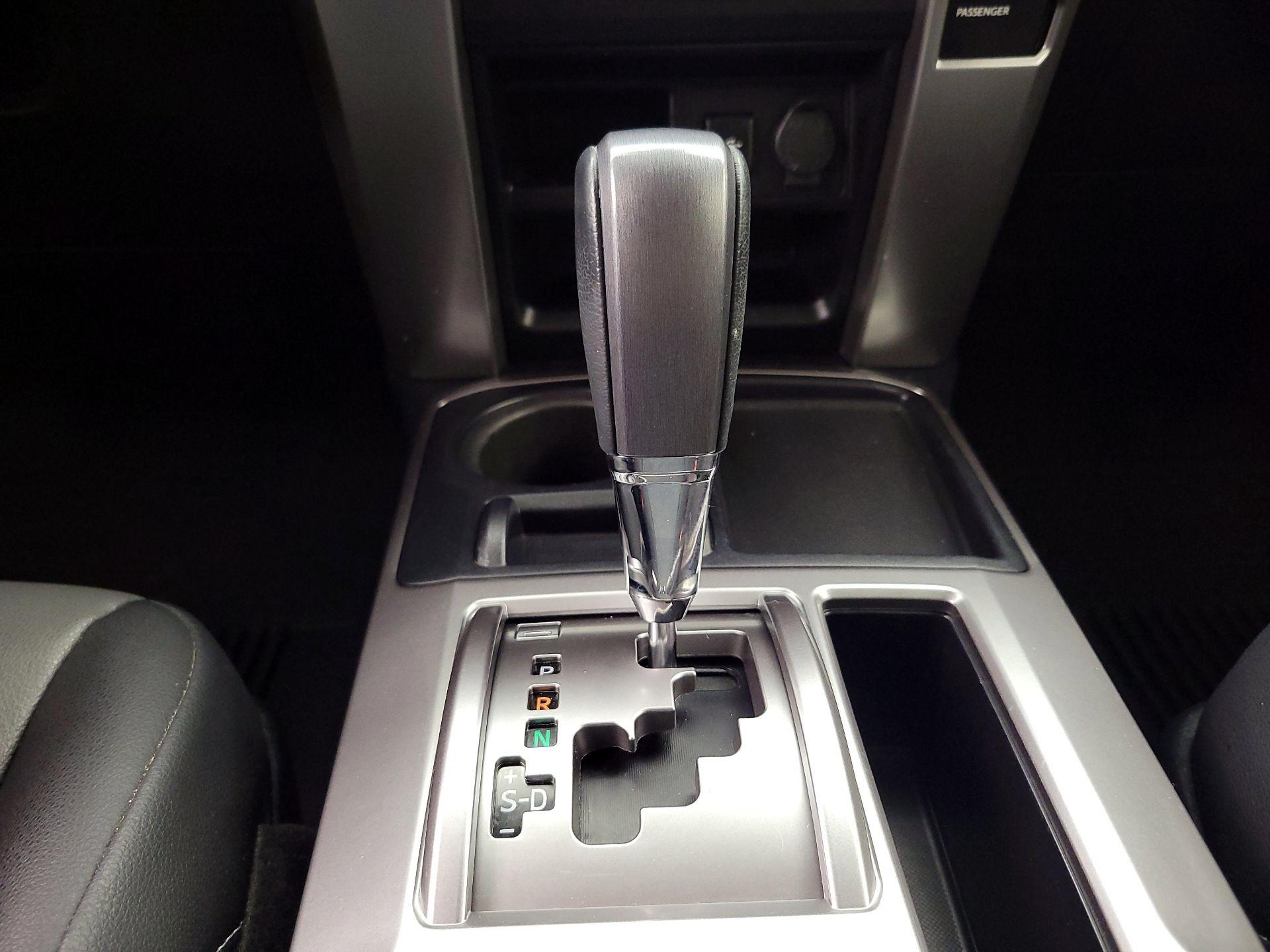 Thumbnail: 2023 Toyota 4Runner - 17