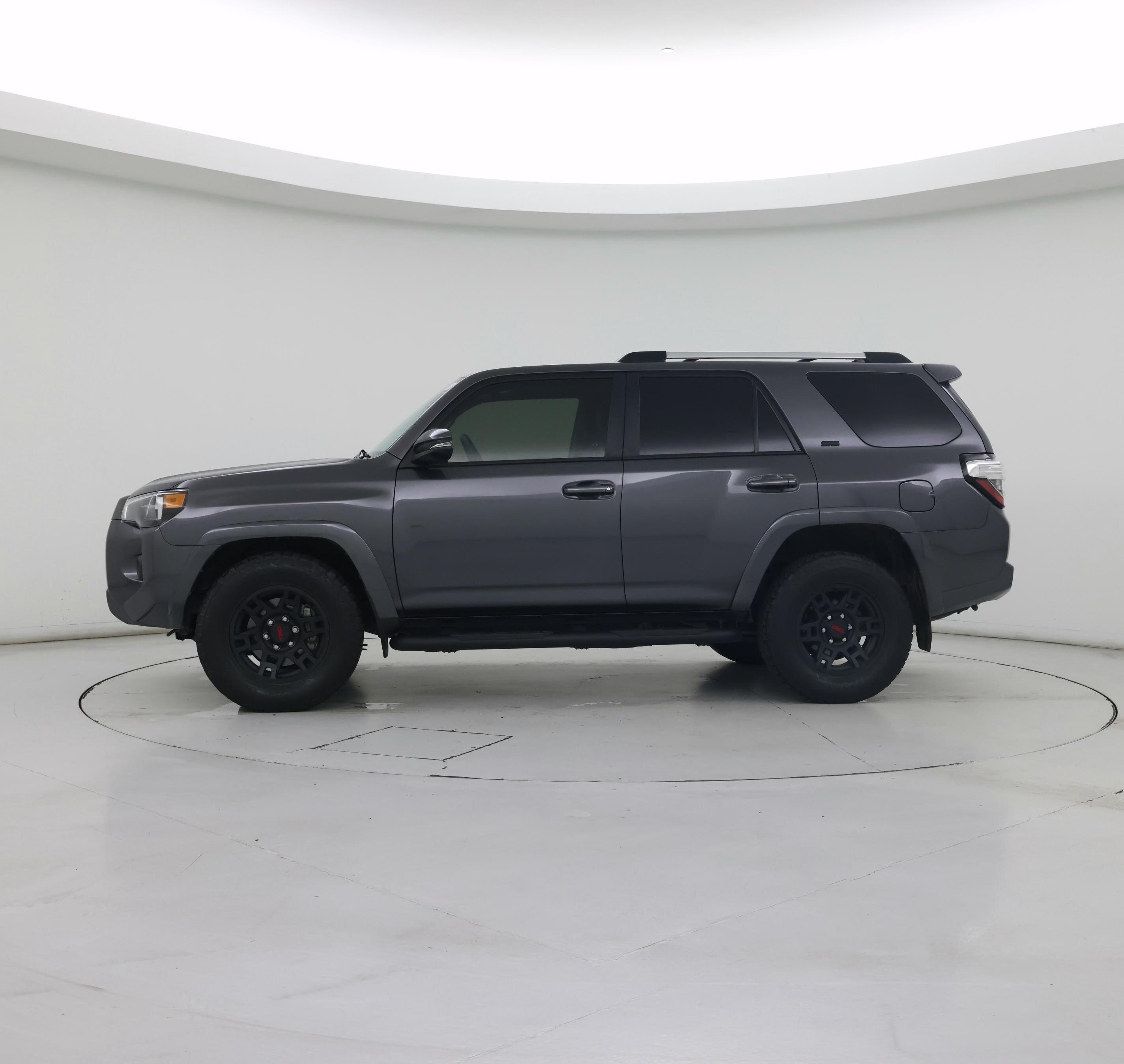 Thumbnail: 2023 Toyota 4Runner - 3