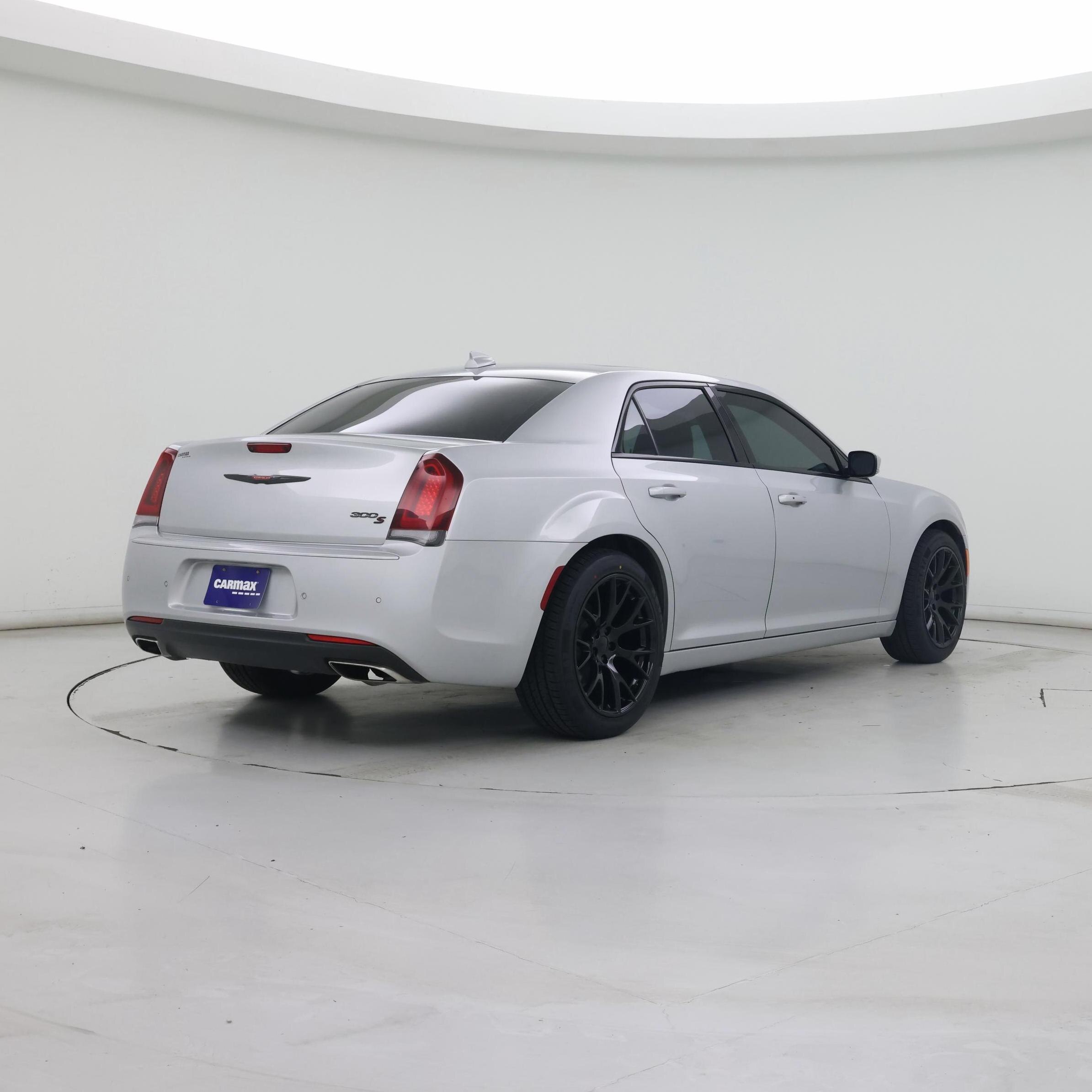 Thumbnail: 2022 Chrysler 300 - 8