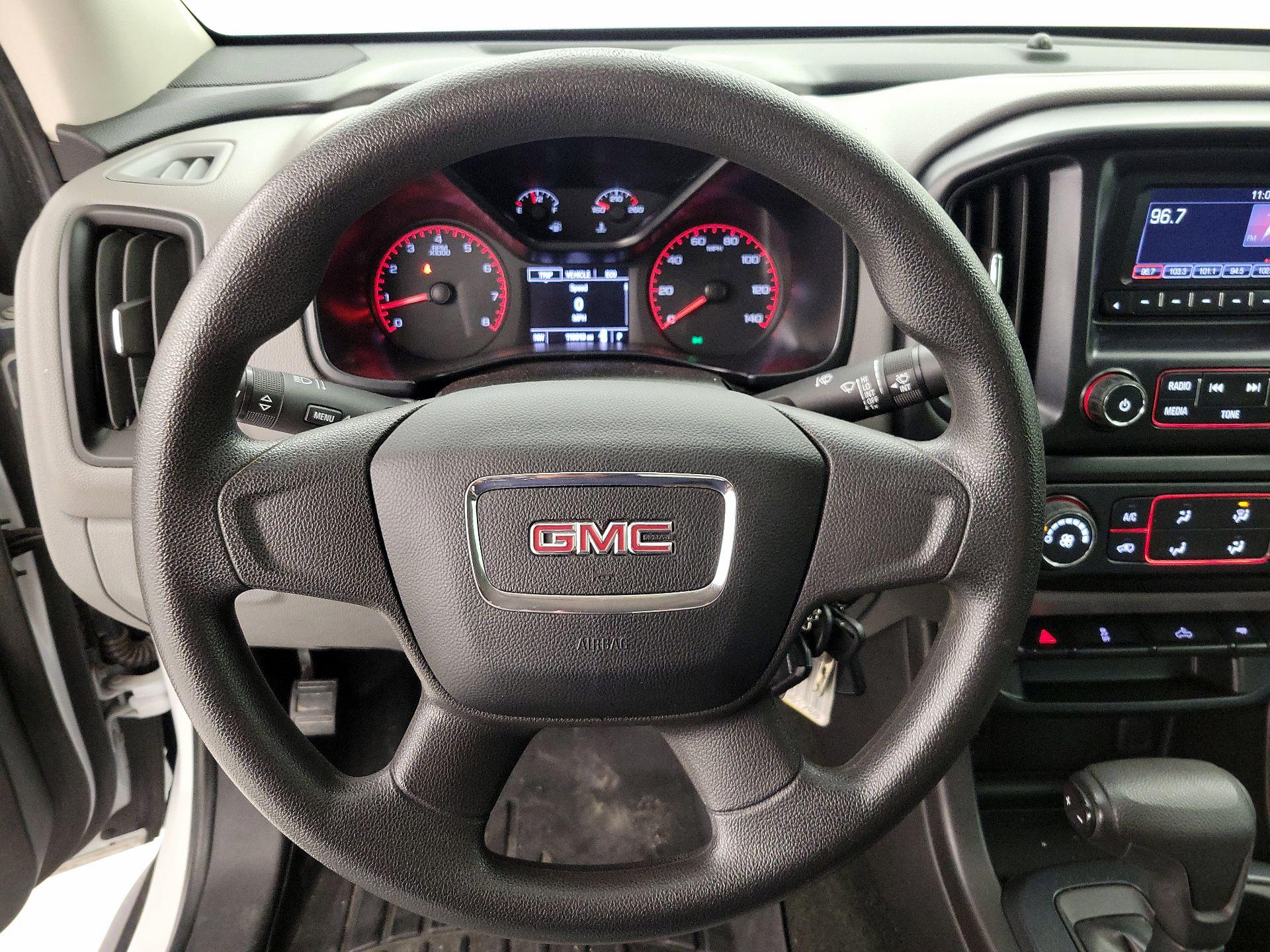 Thumbnail: 2015 GMC Canyon - 10