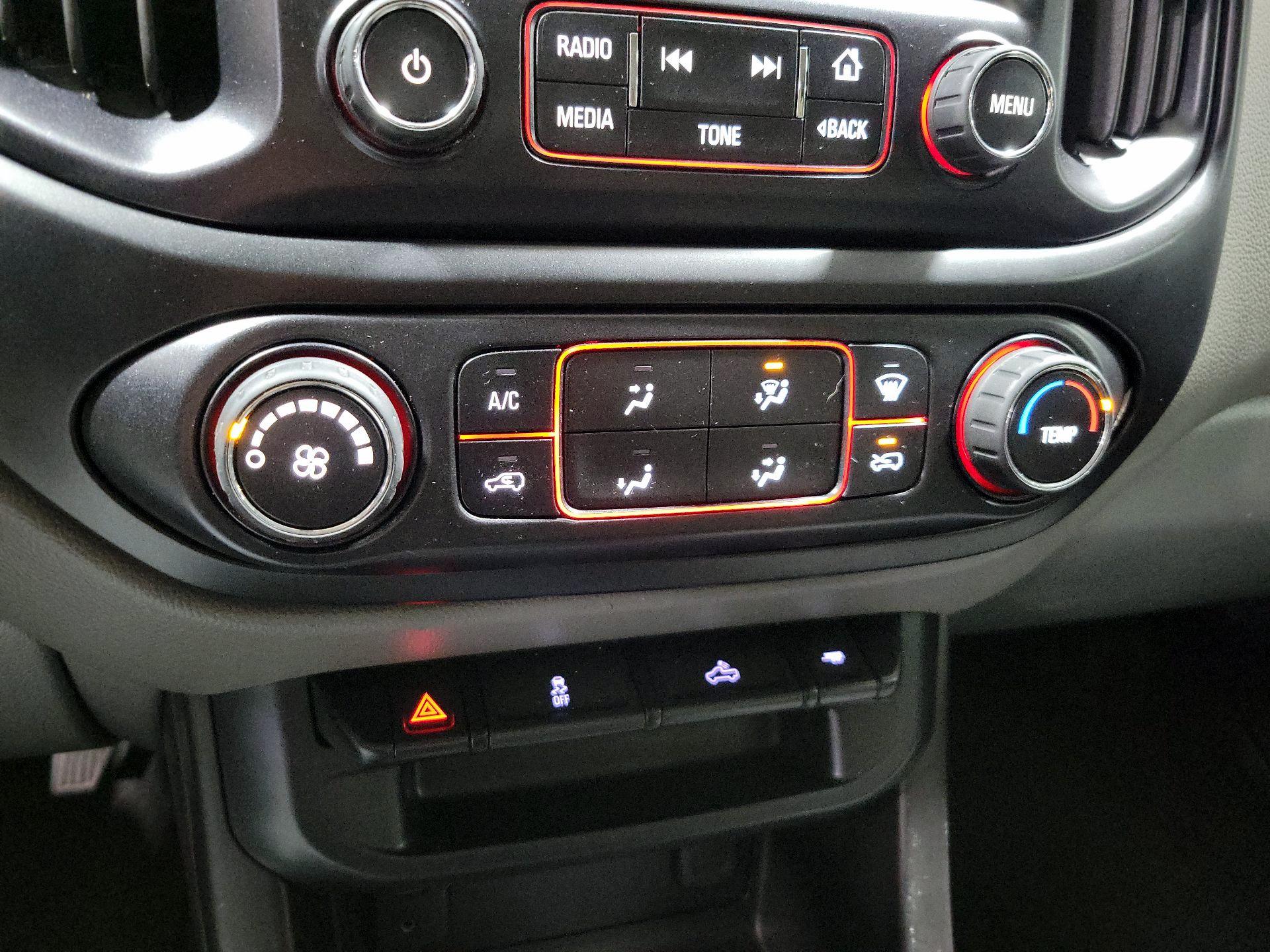 Thumbnail: 2015 GMC Canyon - 15