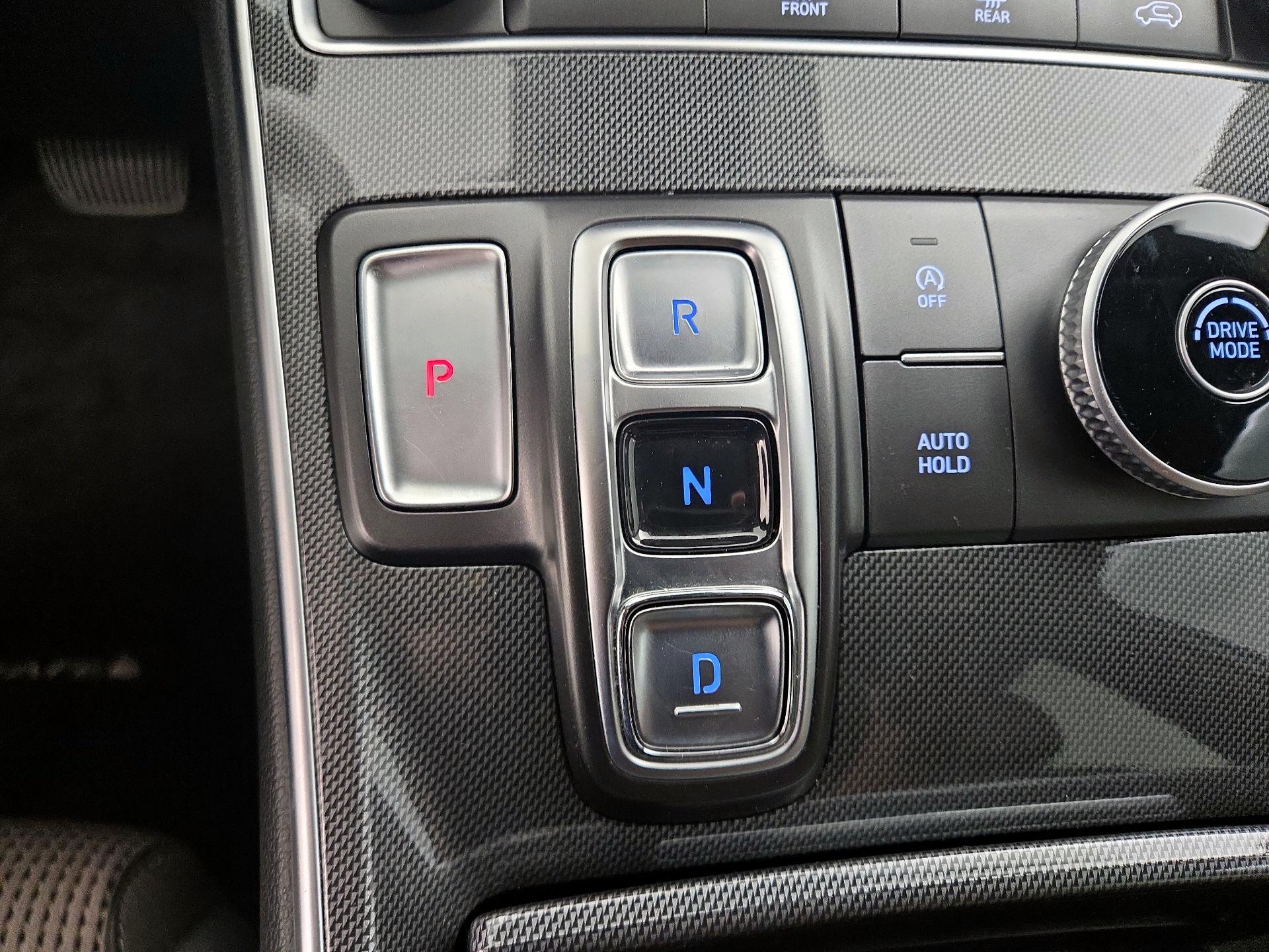 Thumbnail: 2021 Hyundai Santa Fe - 17