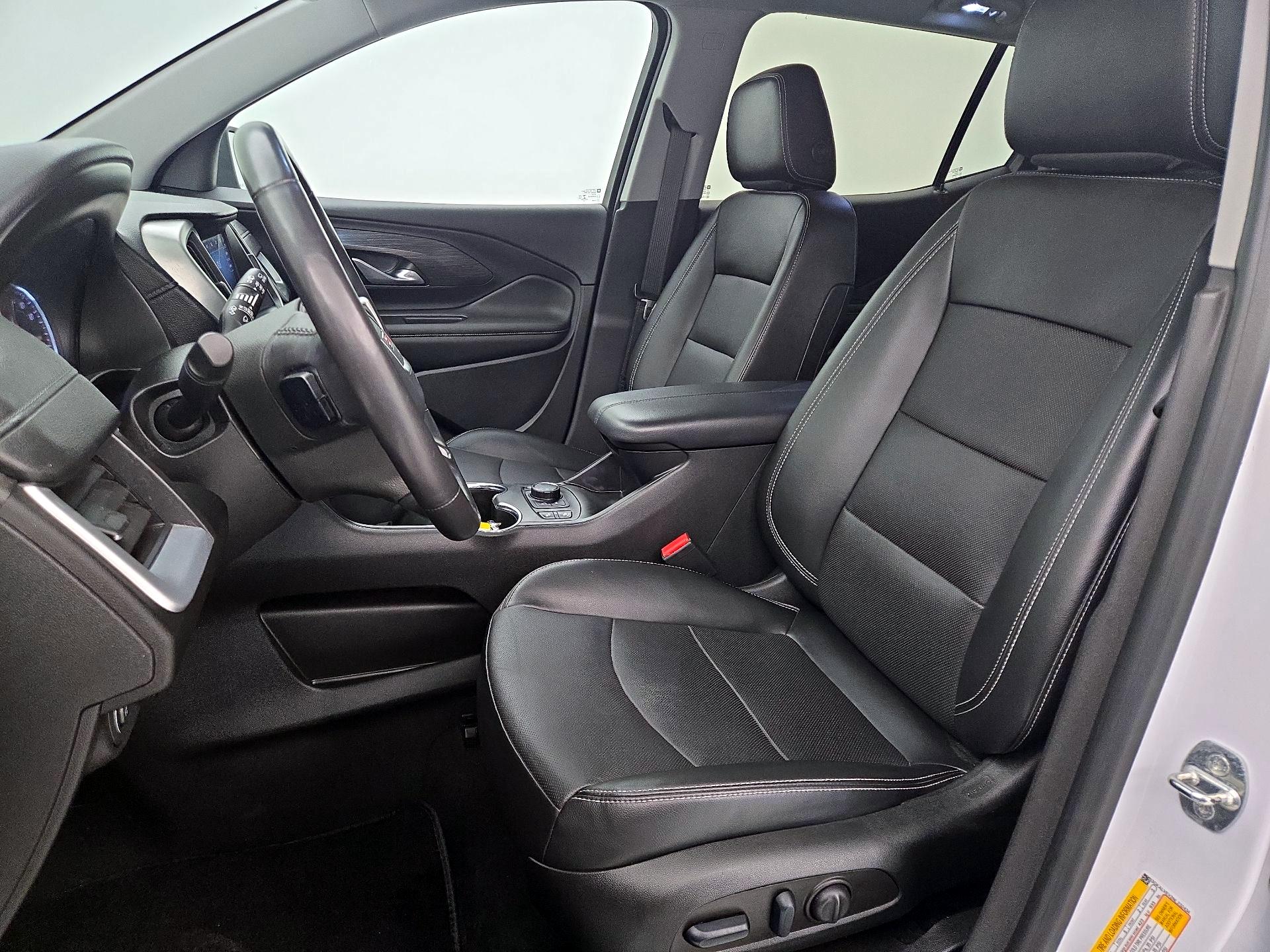 Thumbnail: 2022 GMC Terrain - 11